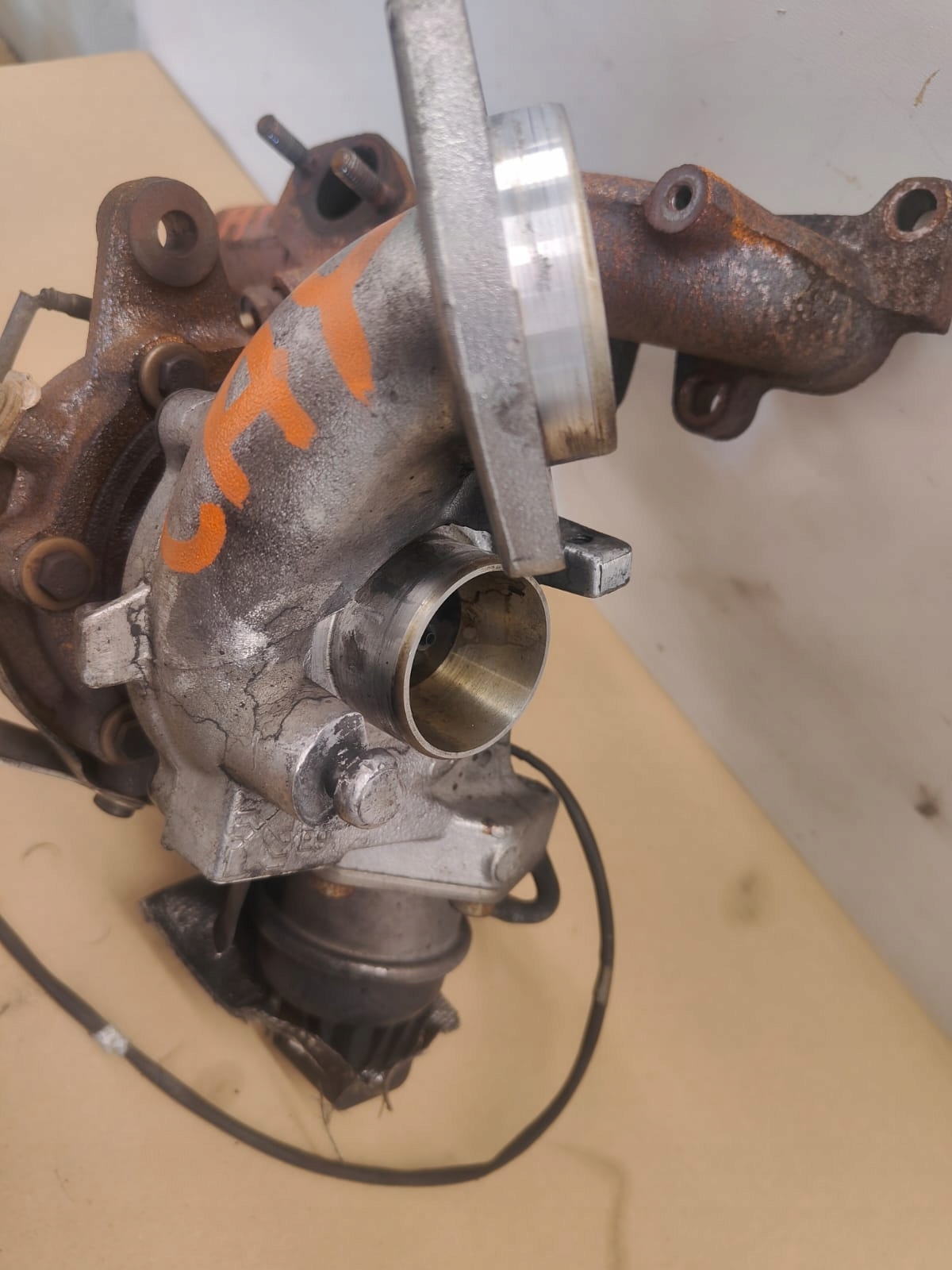 Volkswagen 1.6 tdi cay 03L253016H TURBO TURBO