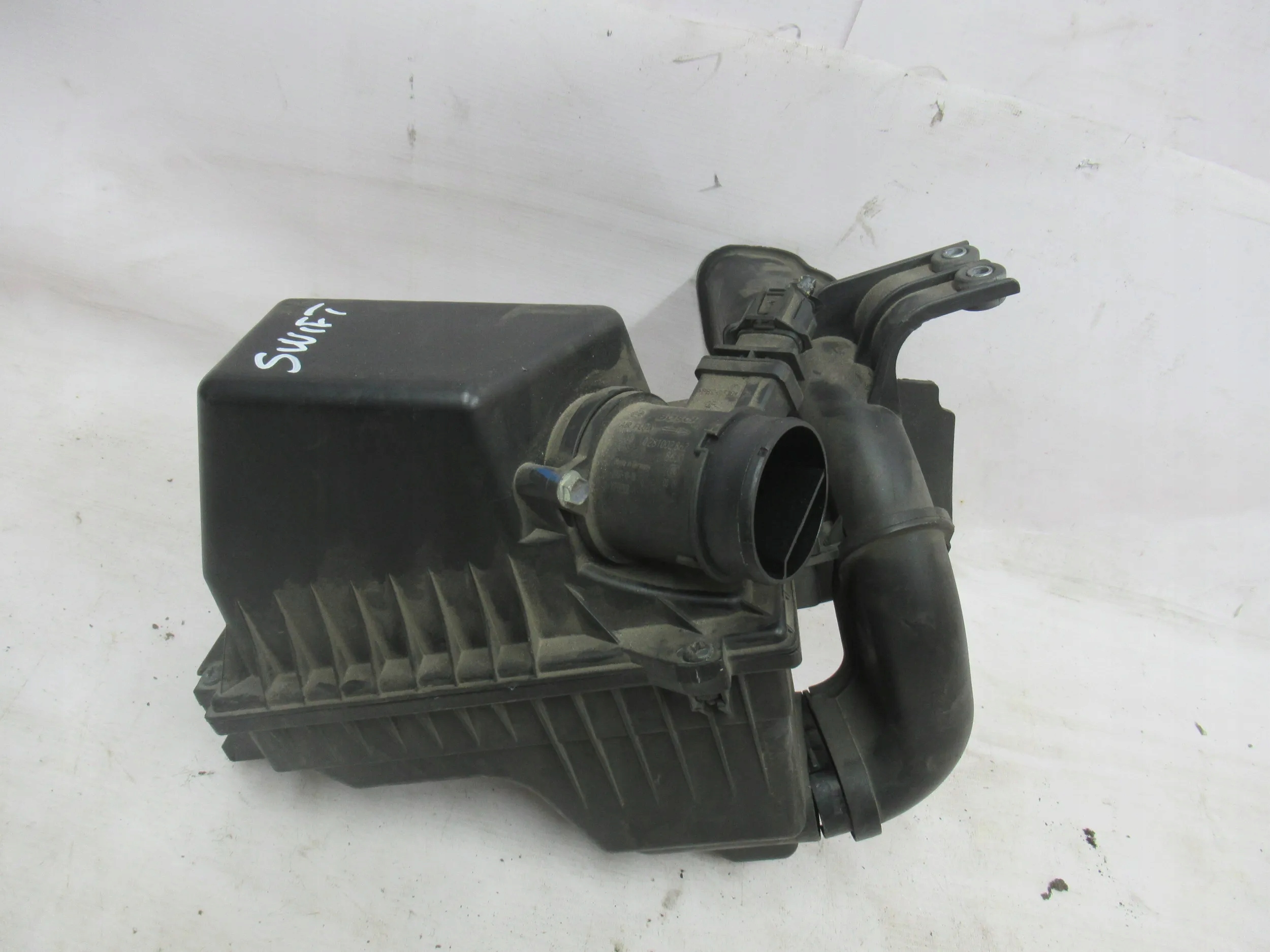 OBAL VZDUCHOVÉHO FILTERA SUZUKI SWIFT MK6 1.3 16V