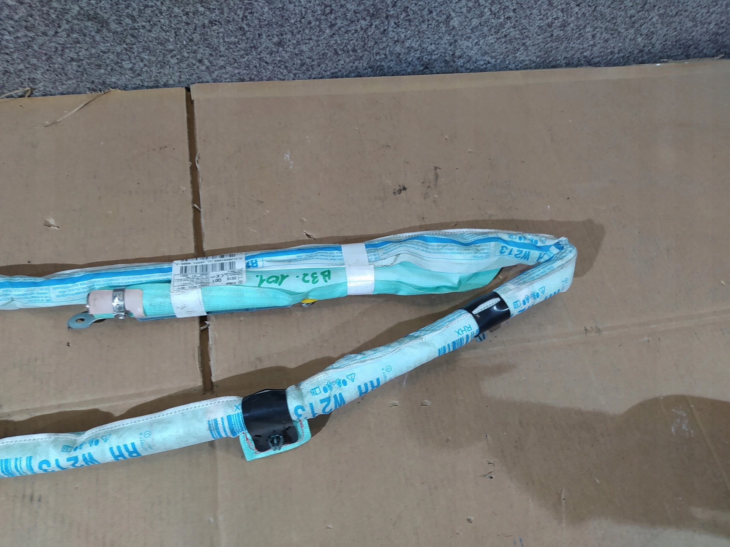 MERCEDES E W 213 PRAVY STROPNY AIRBAG 2138601002