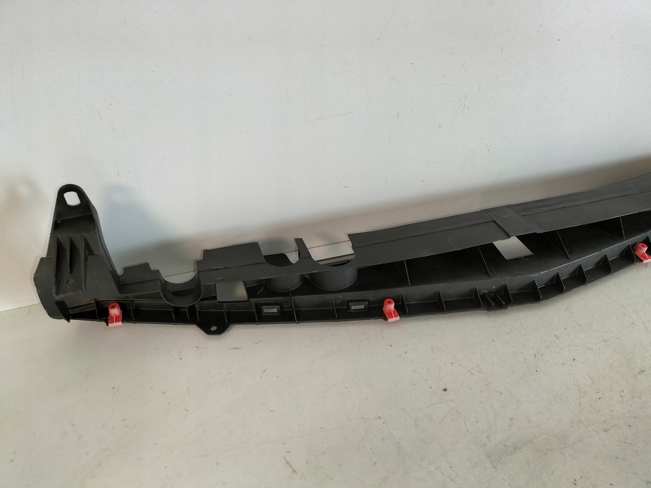 DRZIAK PREDNEHO NARAZNIKA OPEL CORSA D LIFT 11-