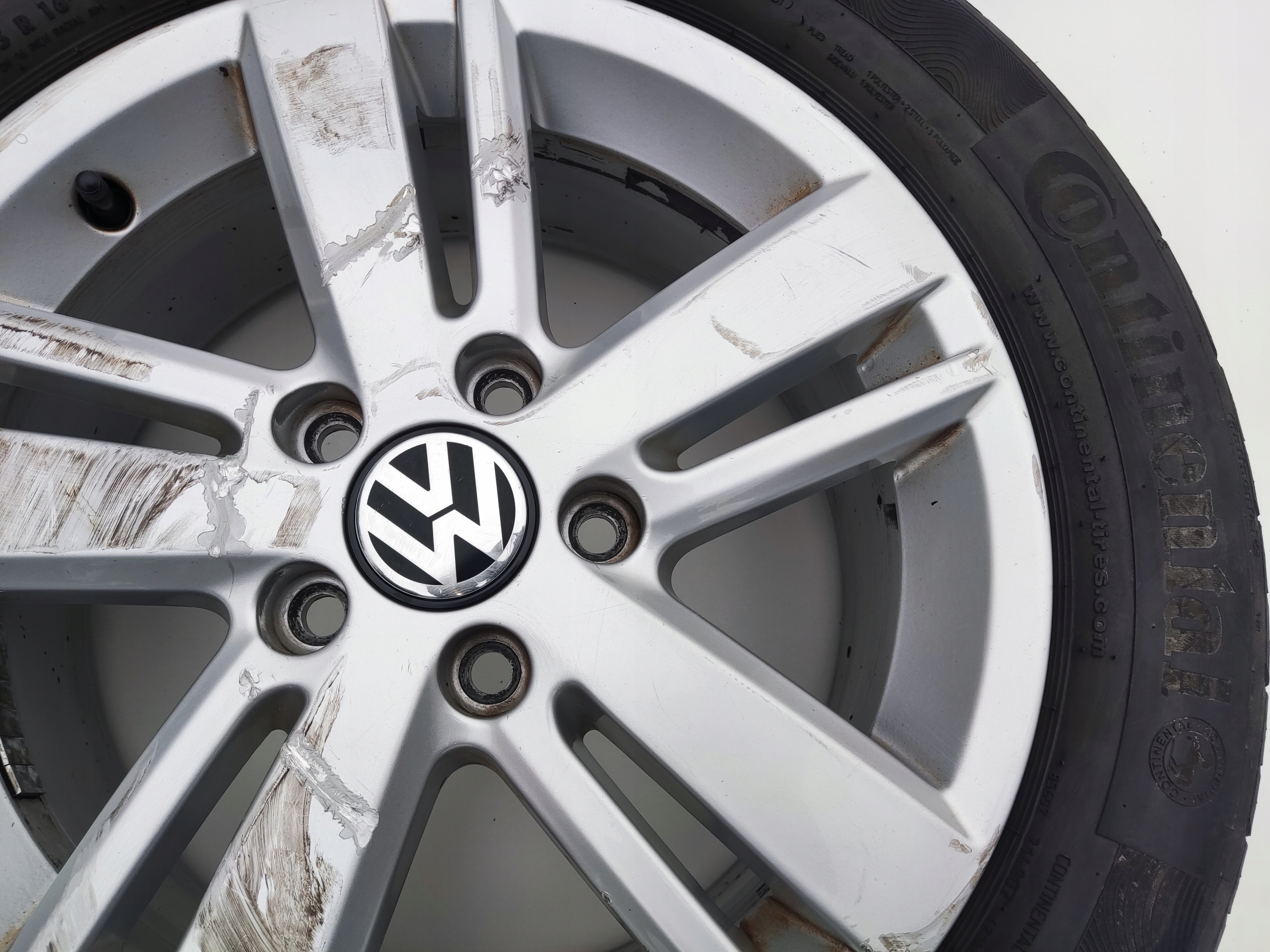 KOLESA HLINIKOVE DISKY ELEKTRONY 16 VOLKSWAGEN JETTA VI 5C 5×112 5C0601025AB