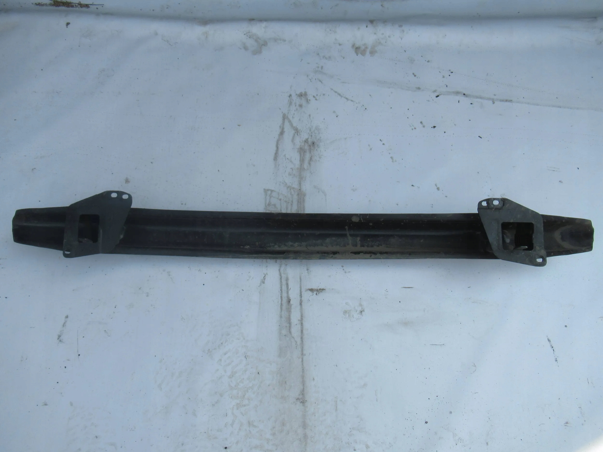 VÝSTUHA ZADNÉHO NÁRAZNÍKA SEAT LEON I