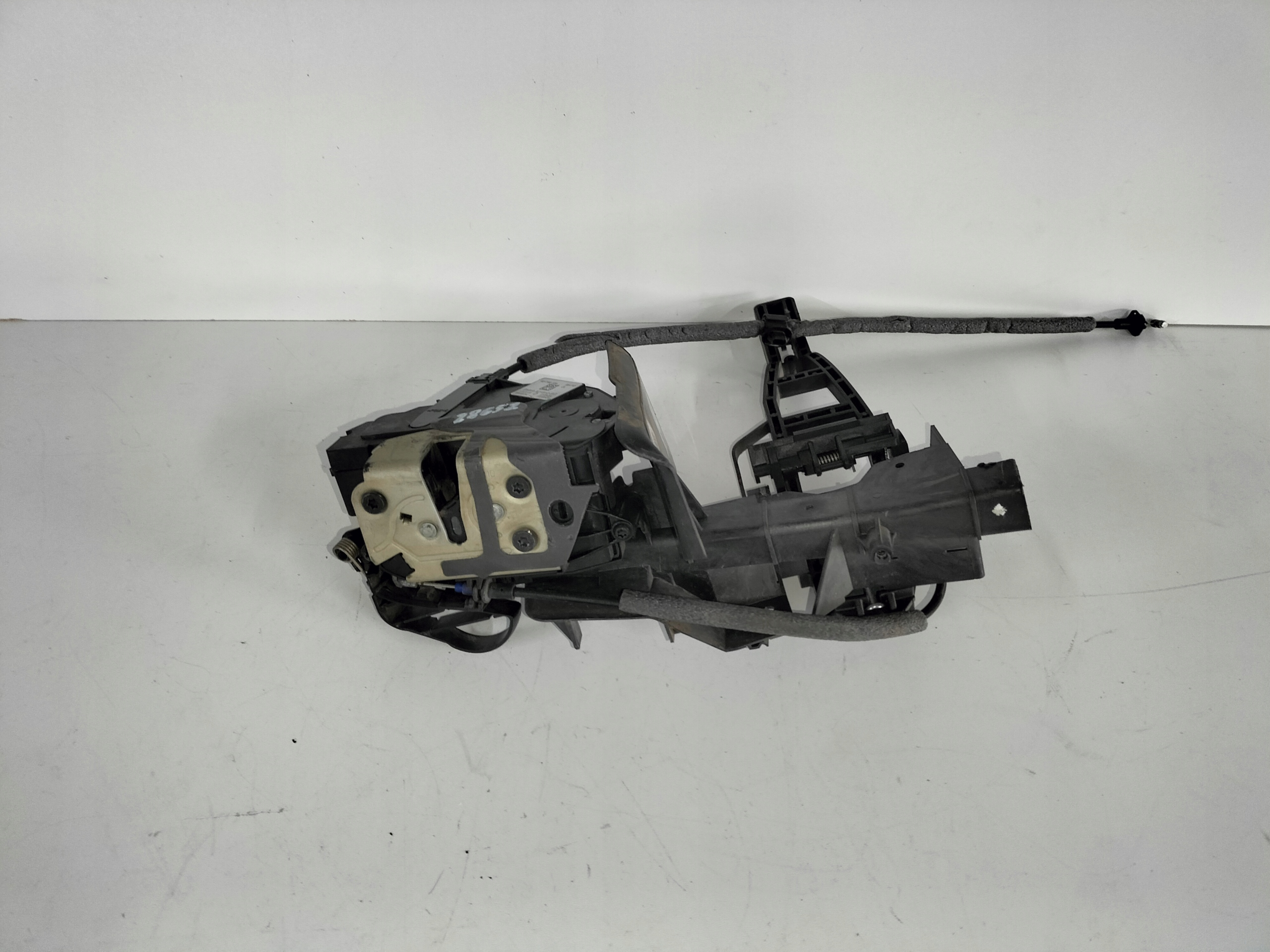 ZAMOK PRAVYCH PREDNYCH DVERI FORD FOCUS MK3 11-