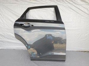 HYUNDAI KONA PRAVE ZADNE DVERE HYUNDAI KONA PRAVE ZADNE DVERE