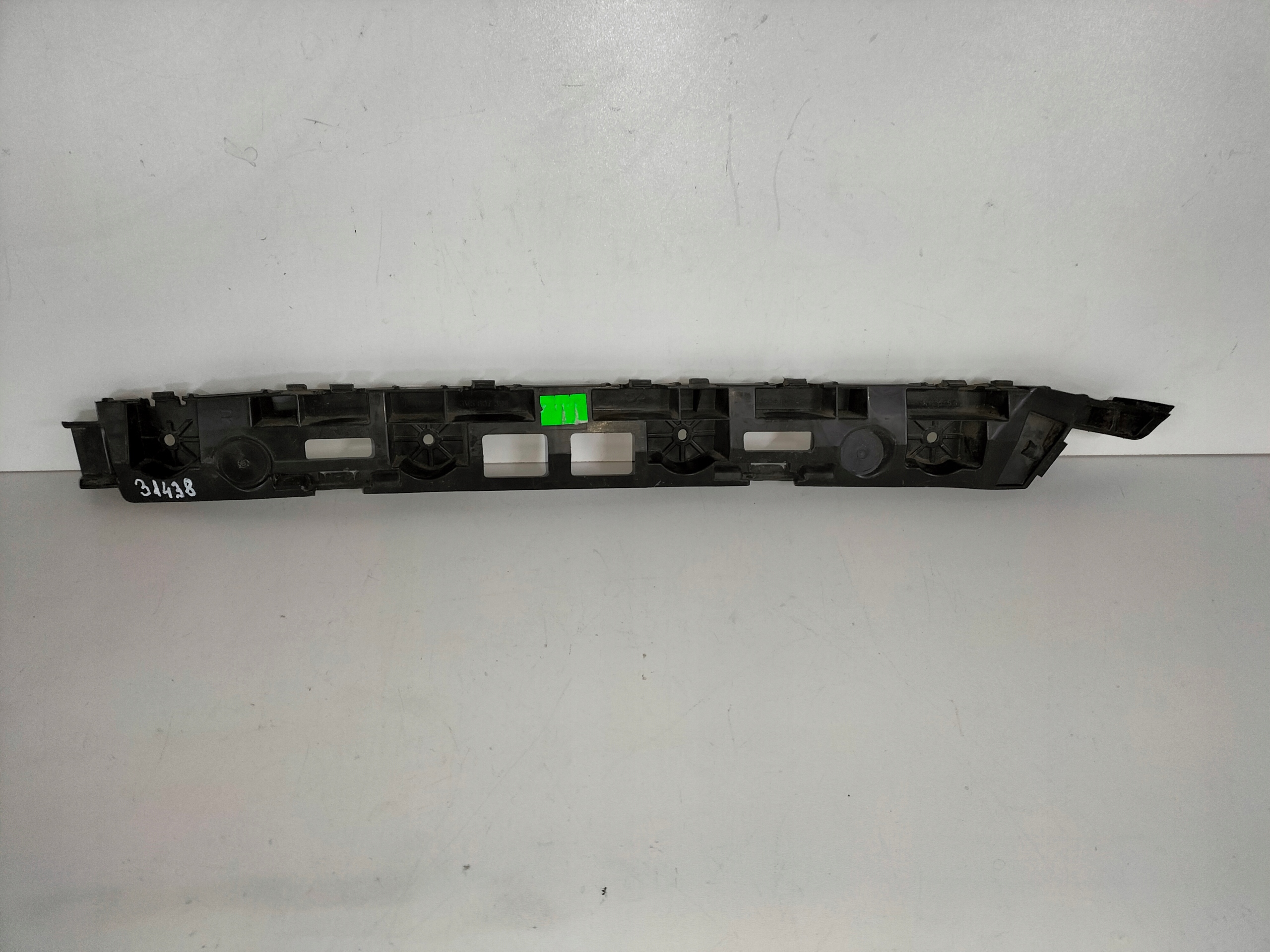 PRAVA LISTA ZADNEHO NARAZNIKA SKODA SUPERB III 15- SDN