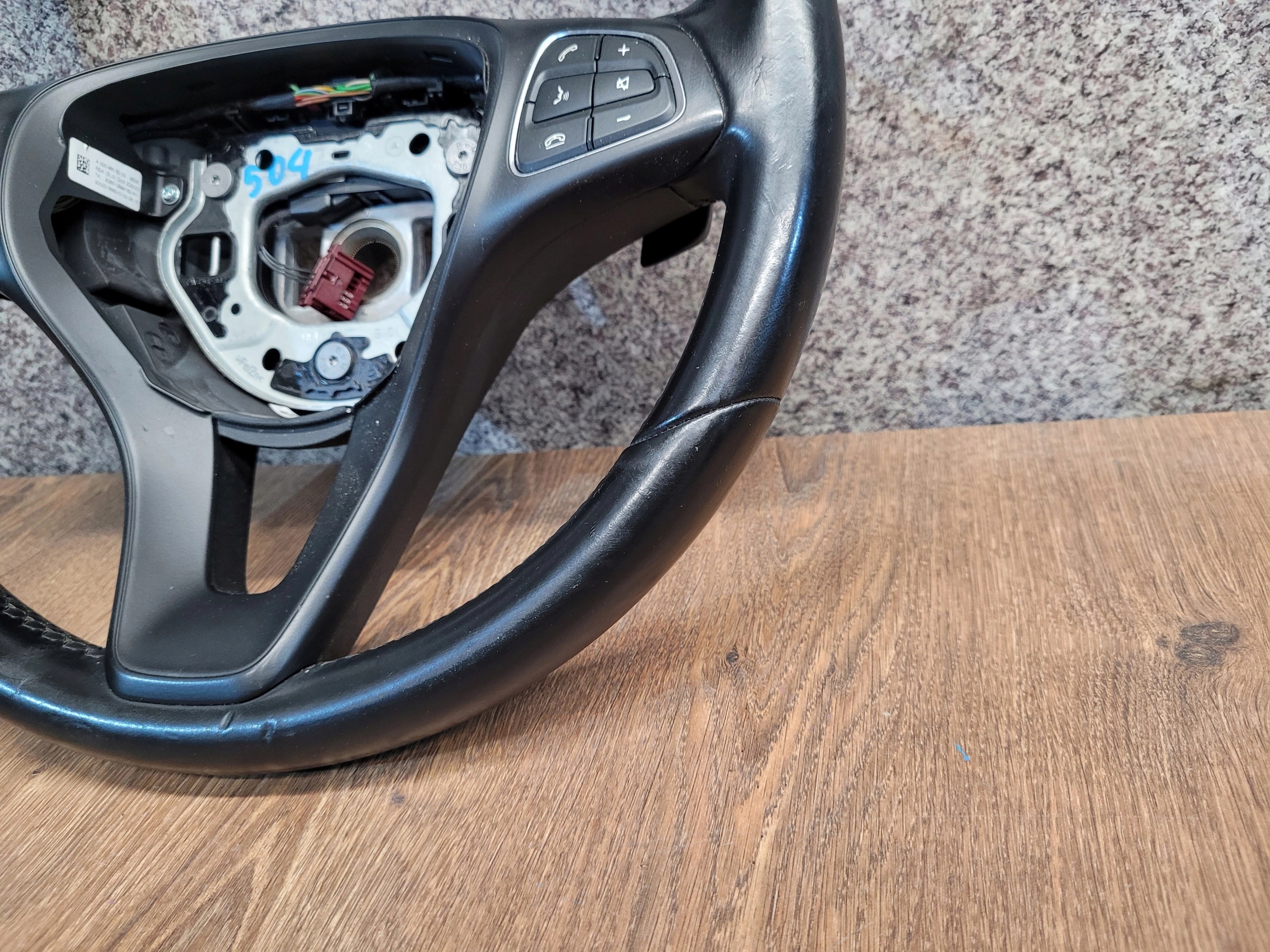 MERCEDES W205 VOLANT MULTIFUNKCIA A0004605003