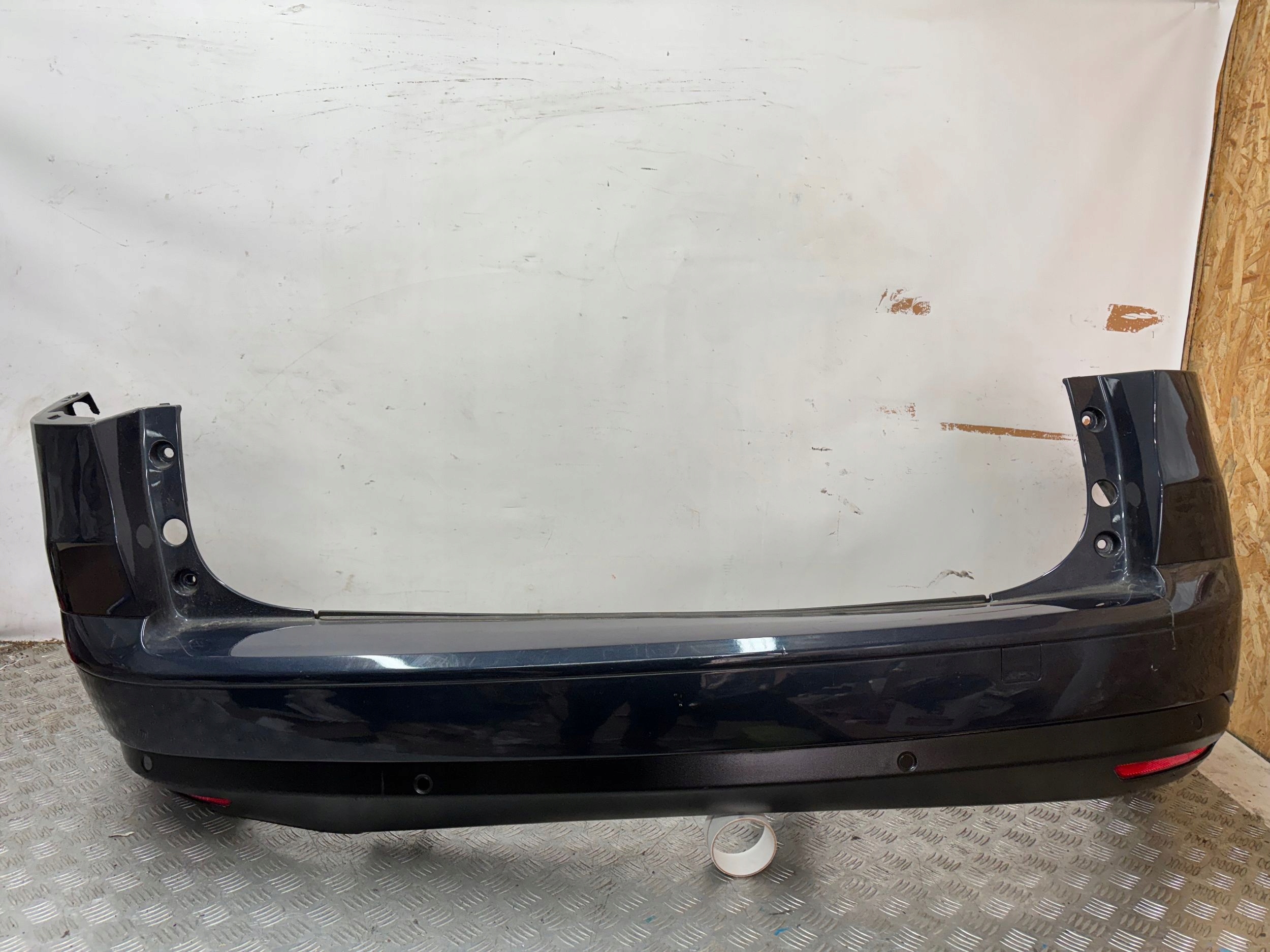 ZADNÝ NÁRAZNÍK CITROEN C5 III KOMBI PDC 08-