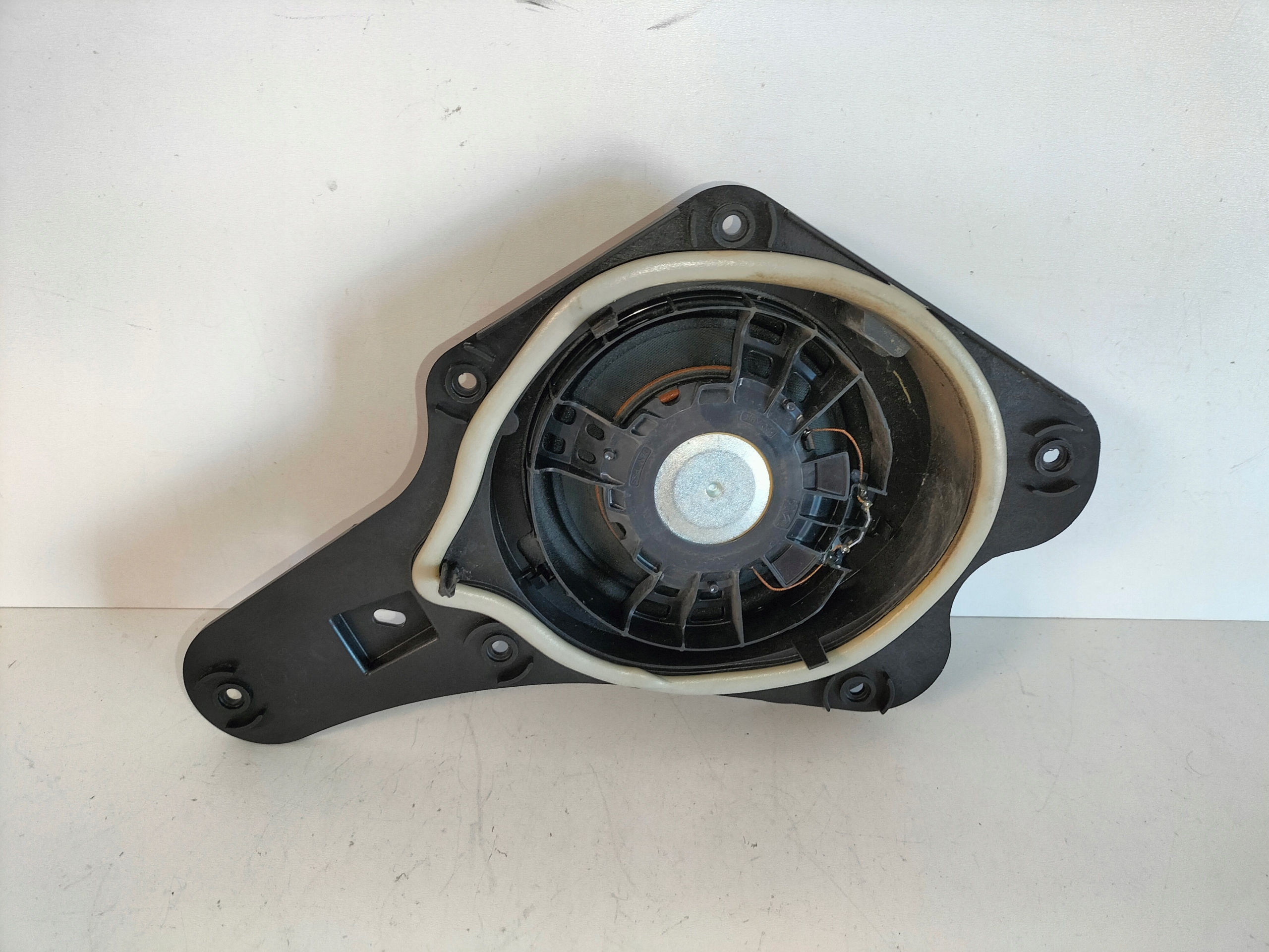 DVEROVY REPRODUKTOR PRAVÝ OPEL GRANDLAND X 17- PEUGEOT 3008 II 16- 5008 II