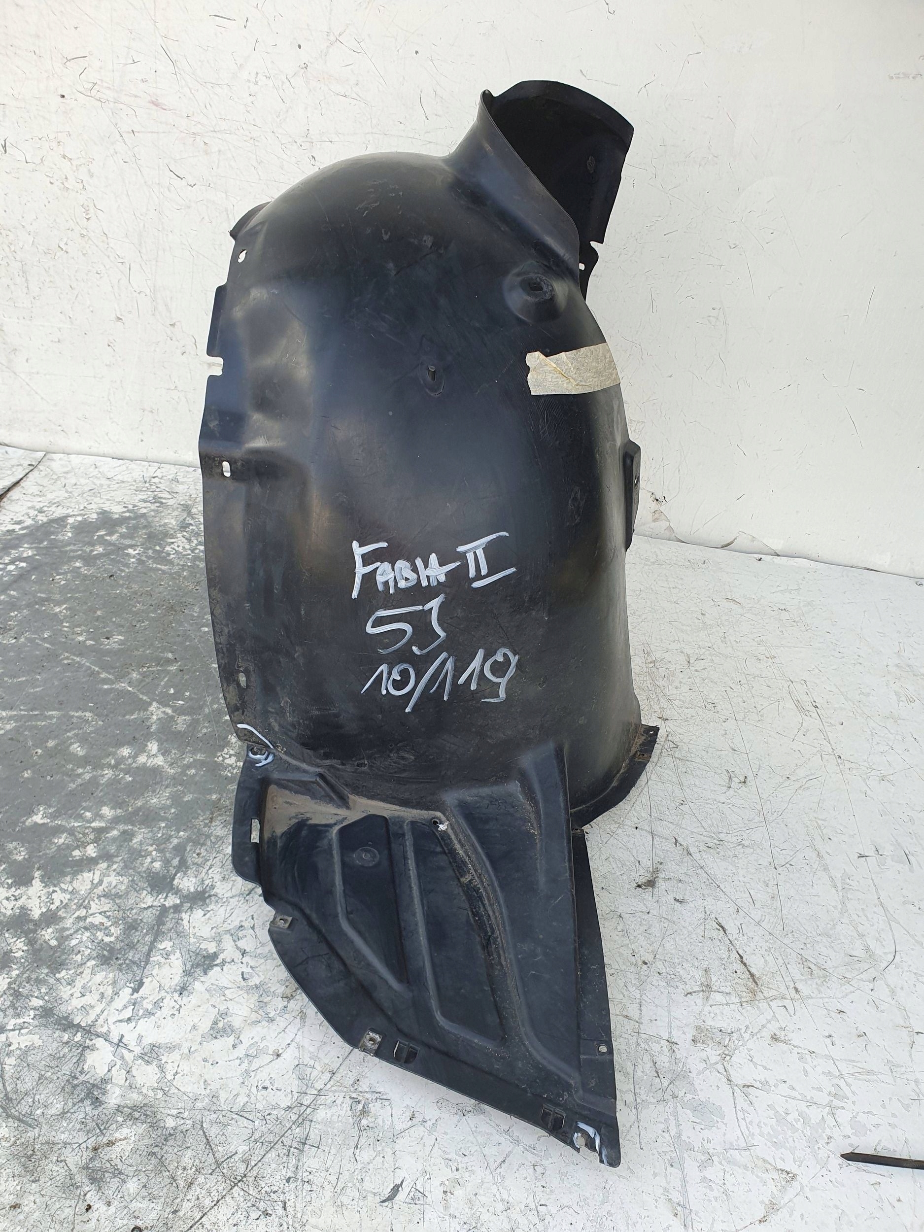Skoda Fabia Mk2 5J 5J0809962 PRAVY PREDNY PODBLATNIK
