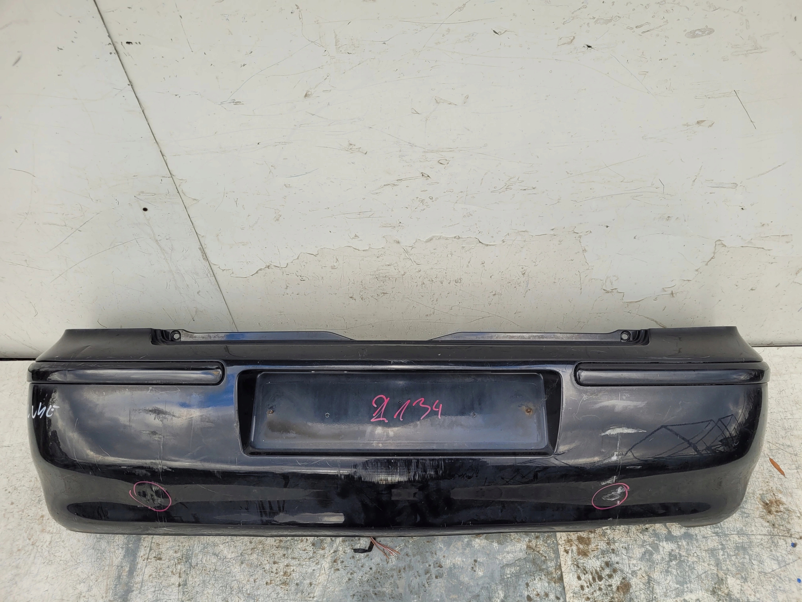 VW POLO 6N LIFT NÁRAZNÍK ZADNÝ NÁRAZNÍK