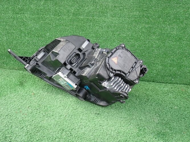 SKODA RAPID BI XENON LED LIFT 16- PRAVE PREDNE SVETLO