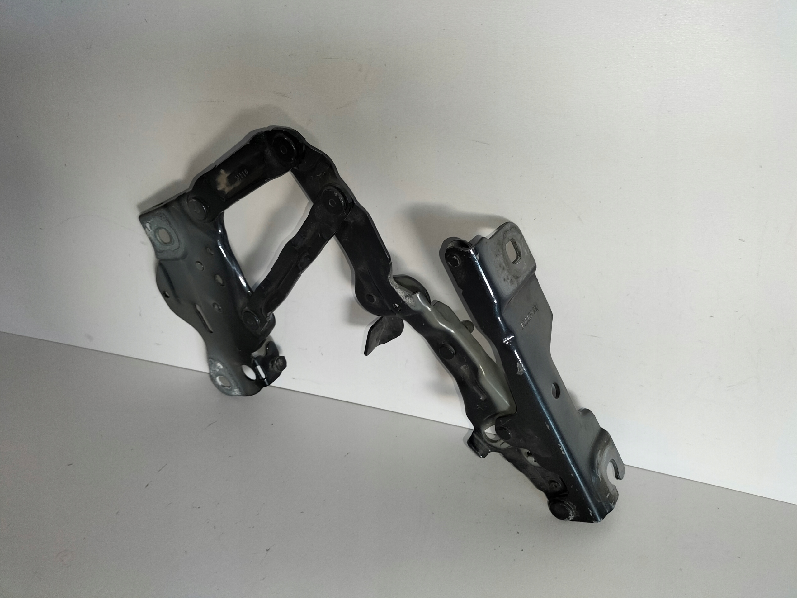 PRAVÝ PÁNT PREDNEJ KAPOTY BMW X5 G05 18- BMW X6 G06 19-