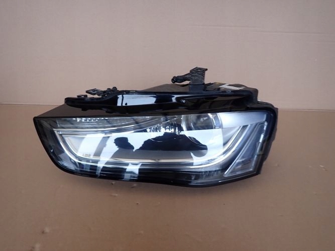 AUDI A4 B8 BI XENON LED LIFT 12-16 LAVE PREDNE SVETLO 8K0941031C