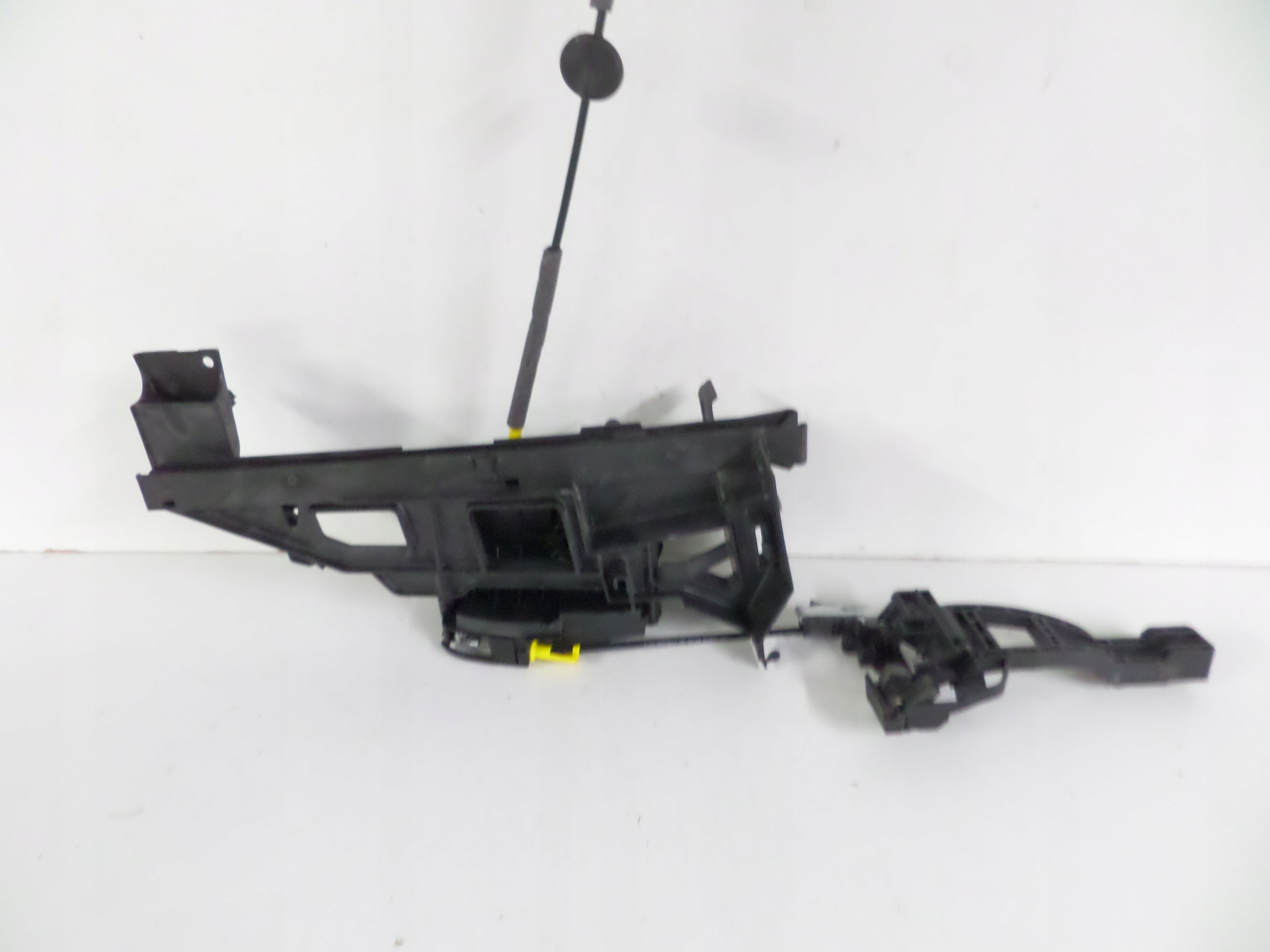 ZAMOK LAVYCH ZADNYCH DVERI FORD KUGA MK2 LIFT 16-