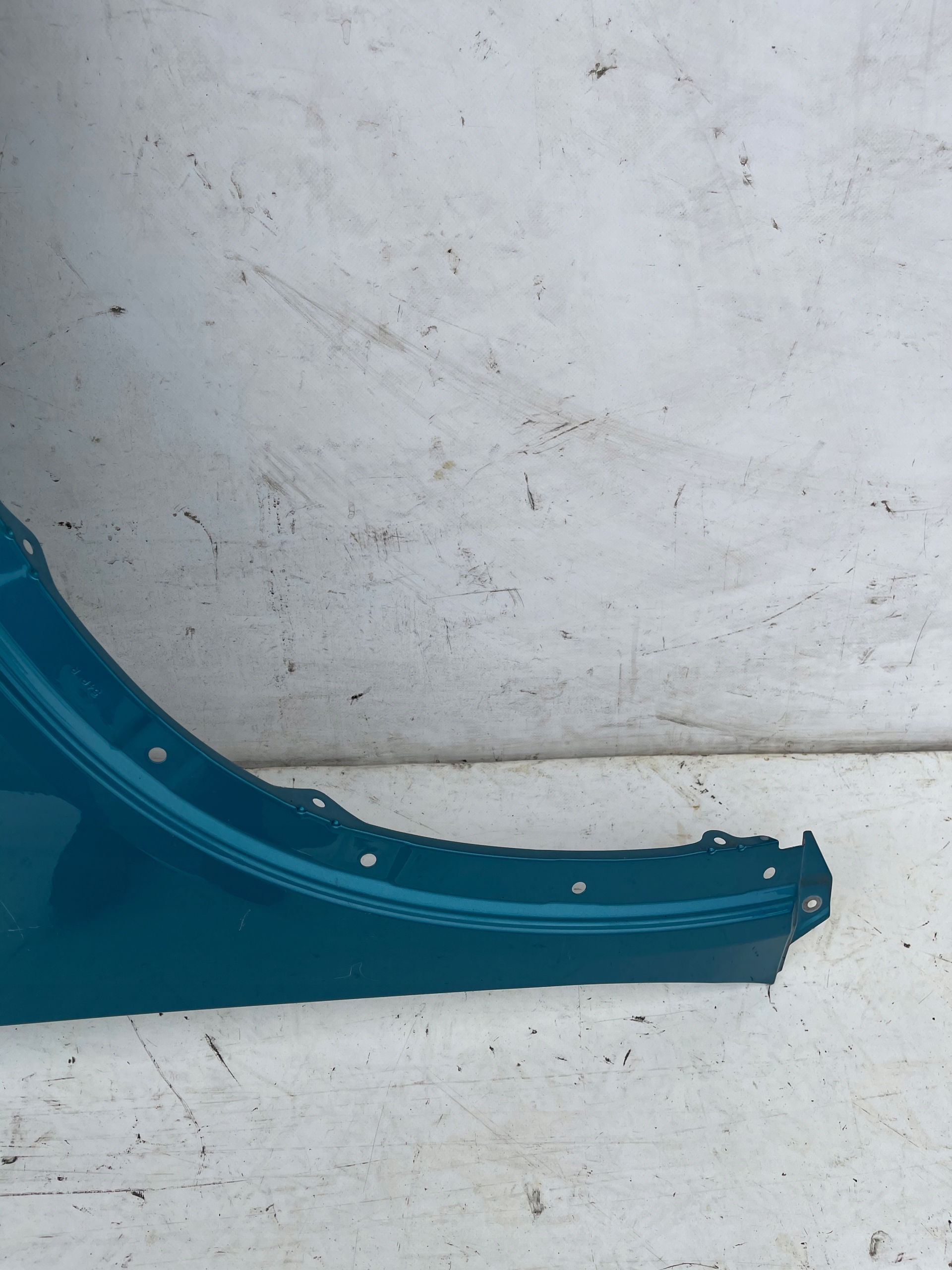 PRAVY PREDNY BLATNIK SUZUKI VITARA 15-