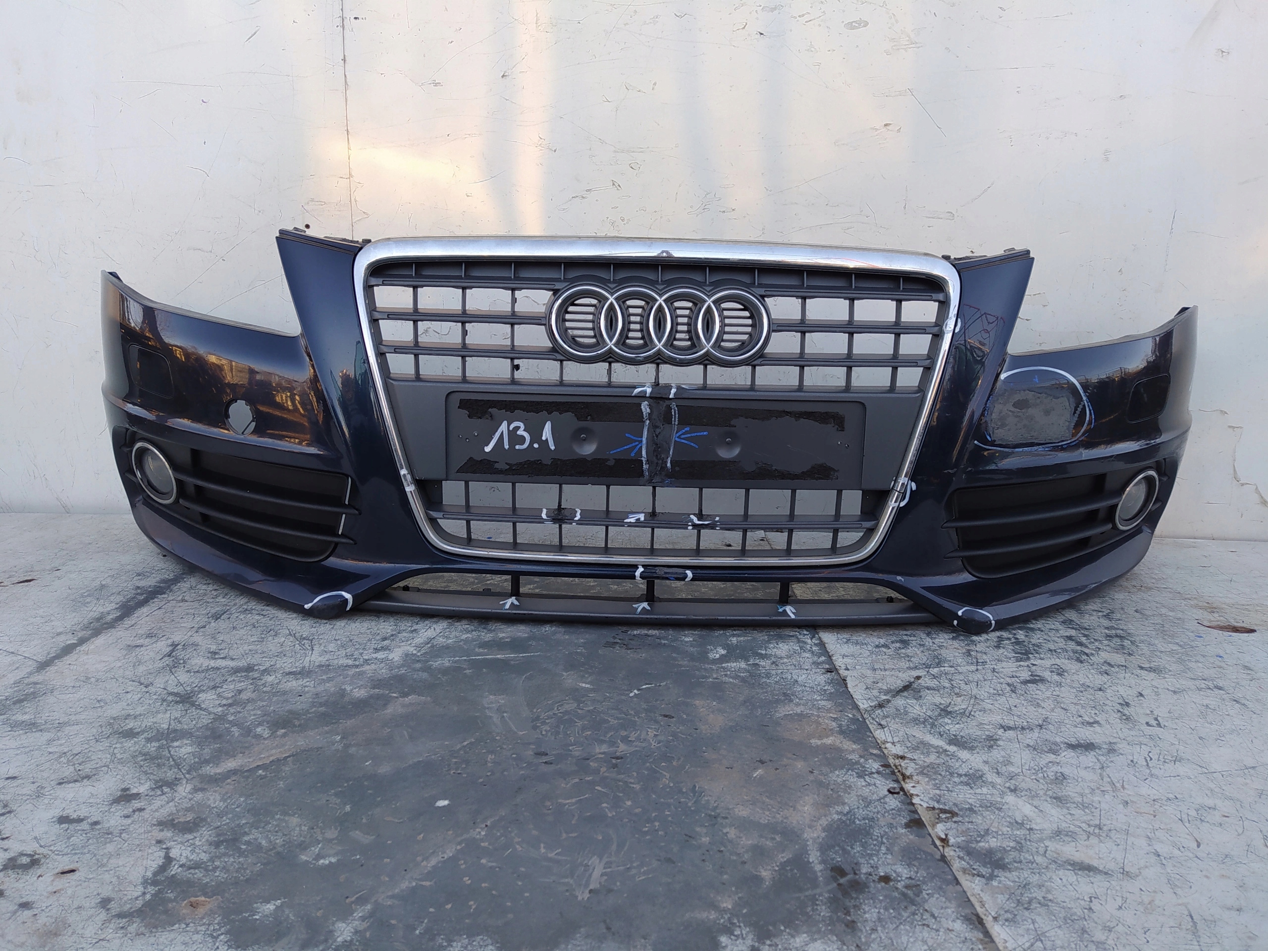 AUDI A4 B8 XENON S-LINE PREDNÝ NÁRAZNÍK