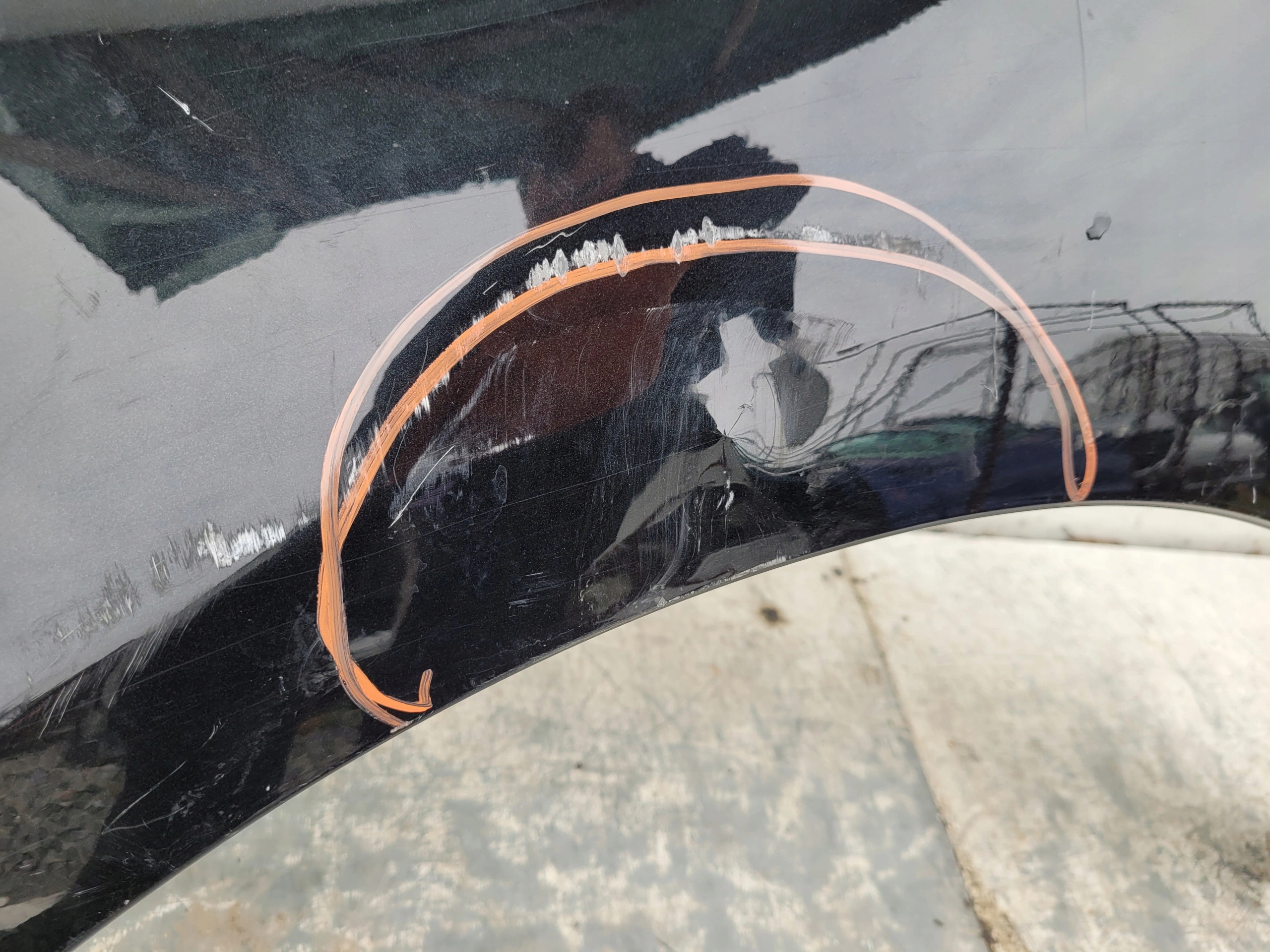 LEXUS CT 200H BLATNIK 010-022 ĽAVÝ PREDNÝ