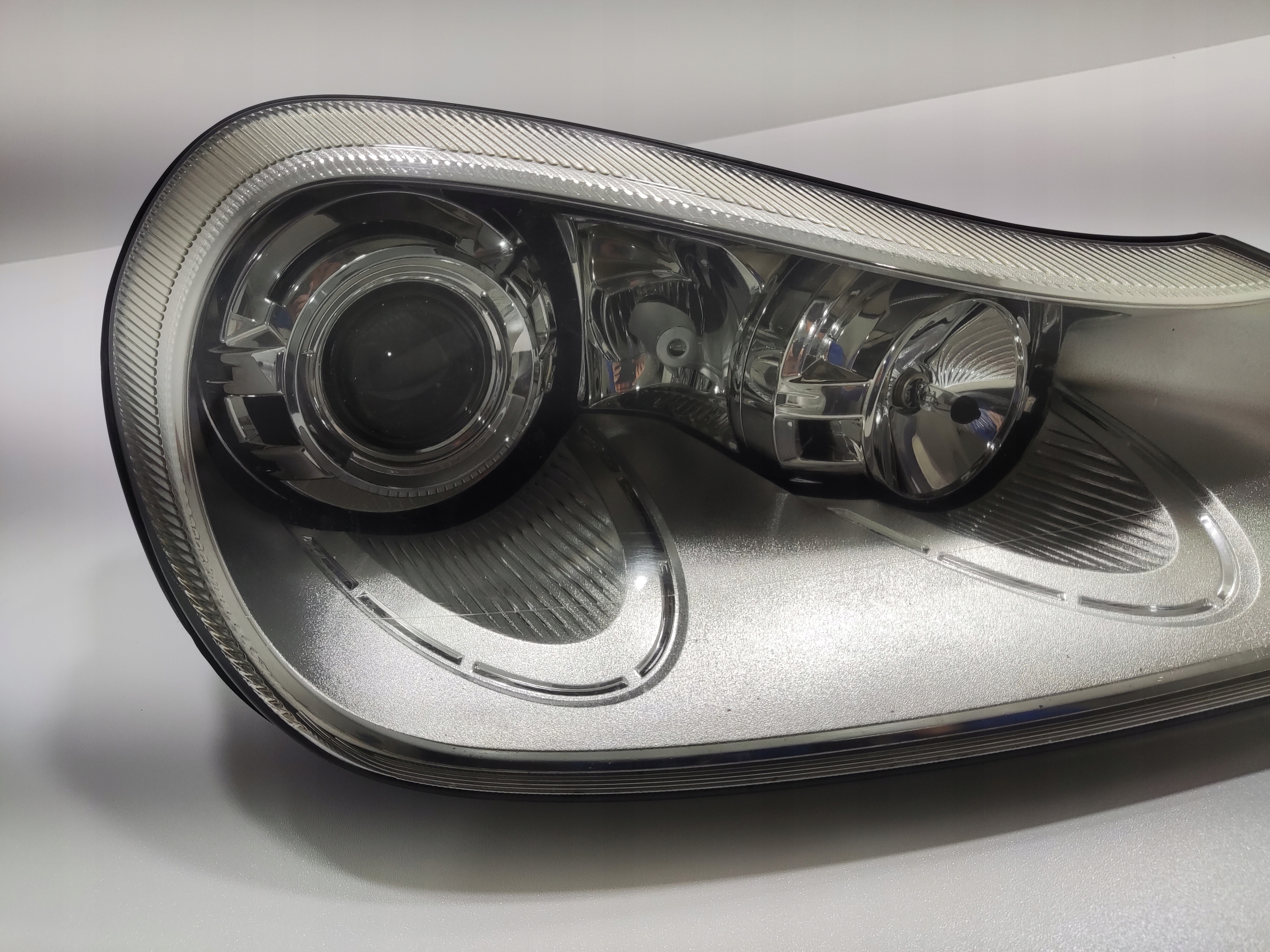 PRAVÉ PREDNÉ SVETLO XENON NATAČACI PORSCHE CAYENNE I 2007-2009 LIFT 7L5941032G