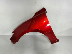 ĽAVÝ PREDNÝ BLATNÍK MAZDA 3 BM 13- ĽAVÝ PREDNÝ BLATNÍK MAZDA 3 BM 13-