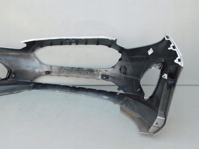 FORD FIESTA MK8 VIII 17- PREDNÝ NÁRAZNÍK