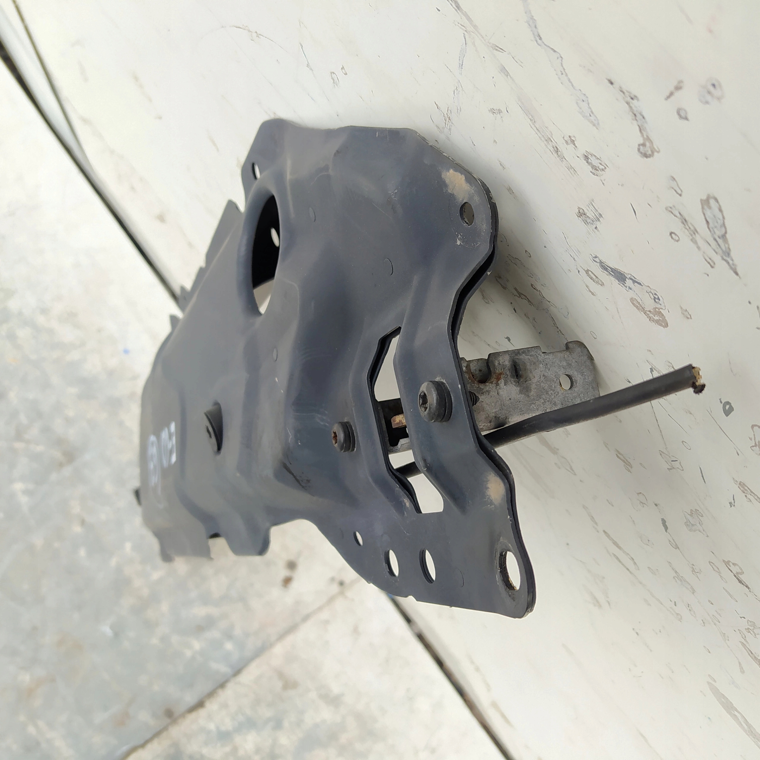 BMW 5 E60 E61 VÝSTUHA PREDNÉHO ČELA 7033741