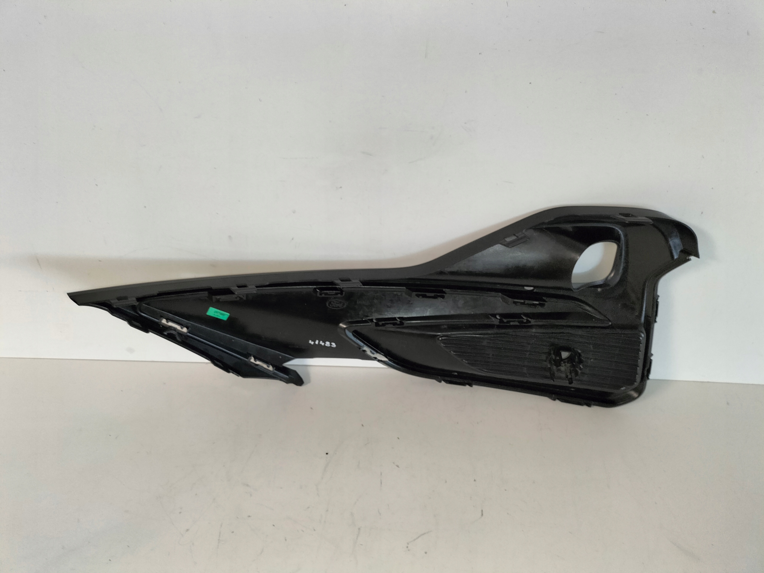 KRYTKA MRIEZKA PREDNEHO NARAZNIKA PRAVA FORD S-MAX SMAX MK2 LIFT 19- ST-LINE