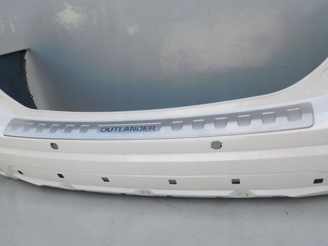 MITSUBISHI OUTLANDER III 15- ZADNÝ NÁRAZNÍK