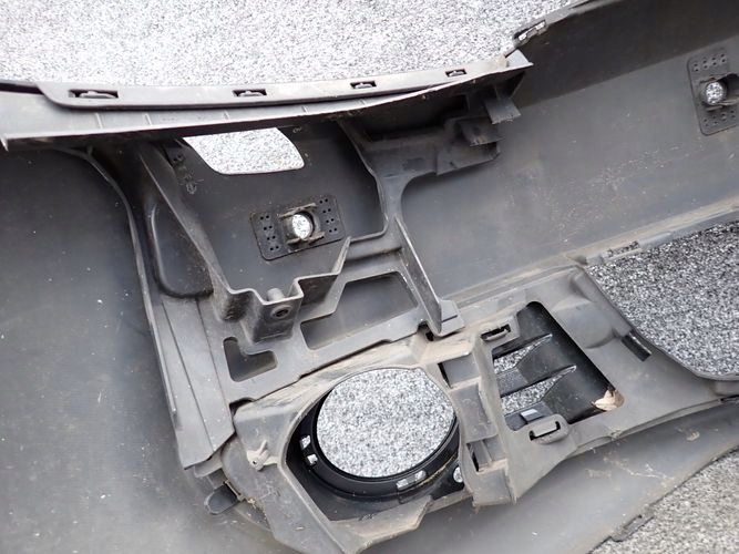 VW GOLF VI 3d 5d PREDNÝ NÁRAZNÍK