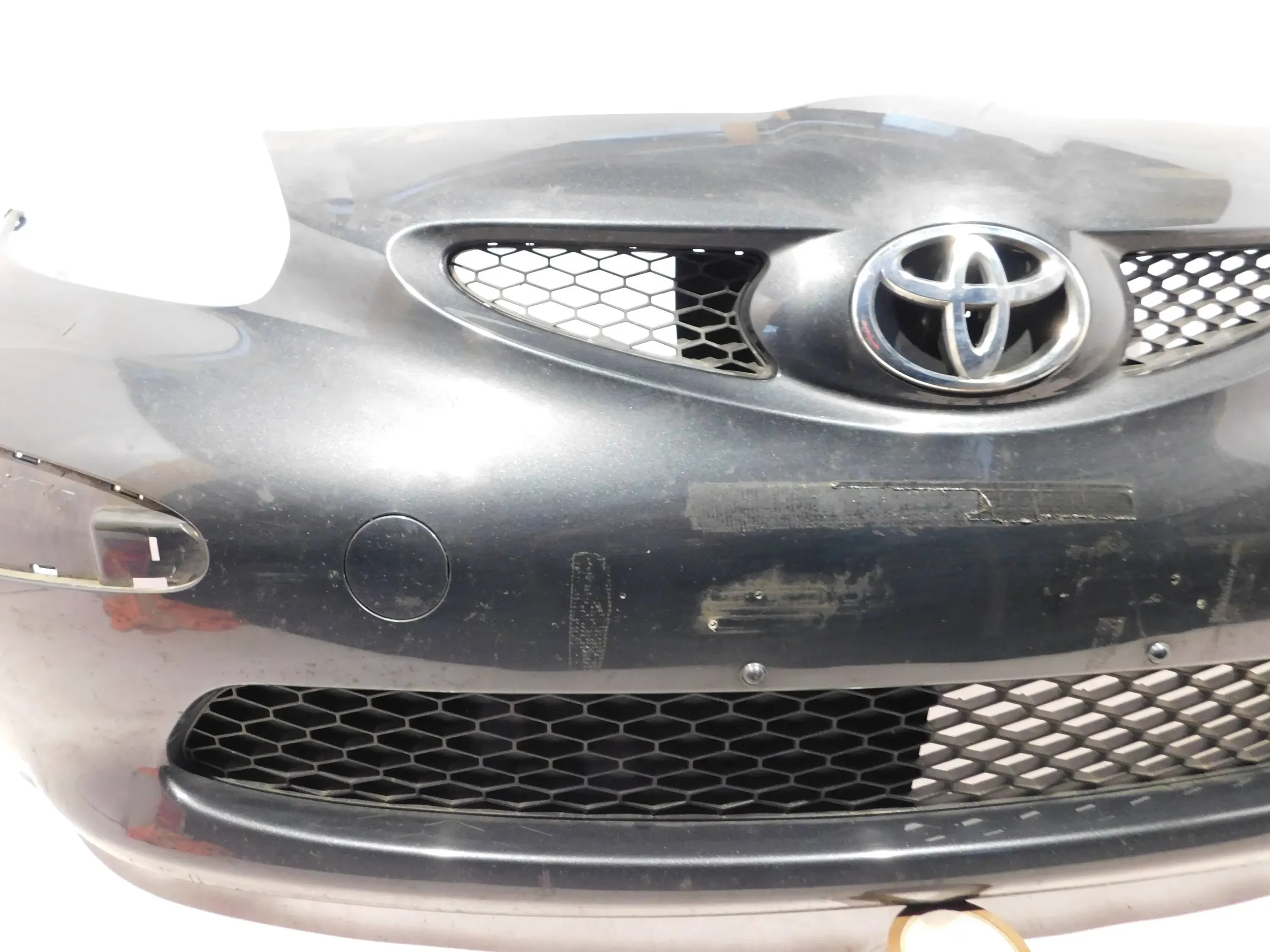 PREDNÝ NÁRAZNÍK TOYOTA AYGO