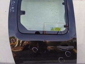 RENAULT KANGOO II POSUVNE DVERE PRAVÉ ZADNÉ SKLO RENAULT KANGOO II POSUVNE DVERE PRAVÉ ZADNÉ SKLO