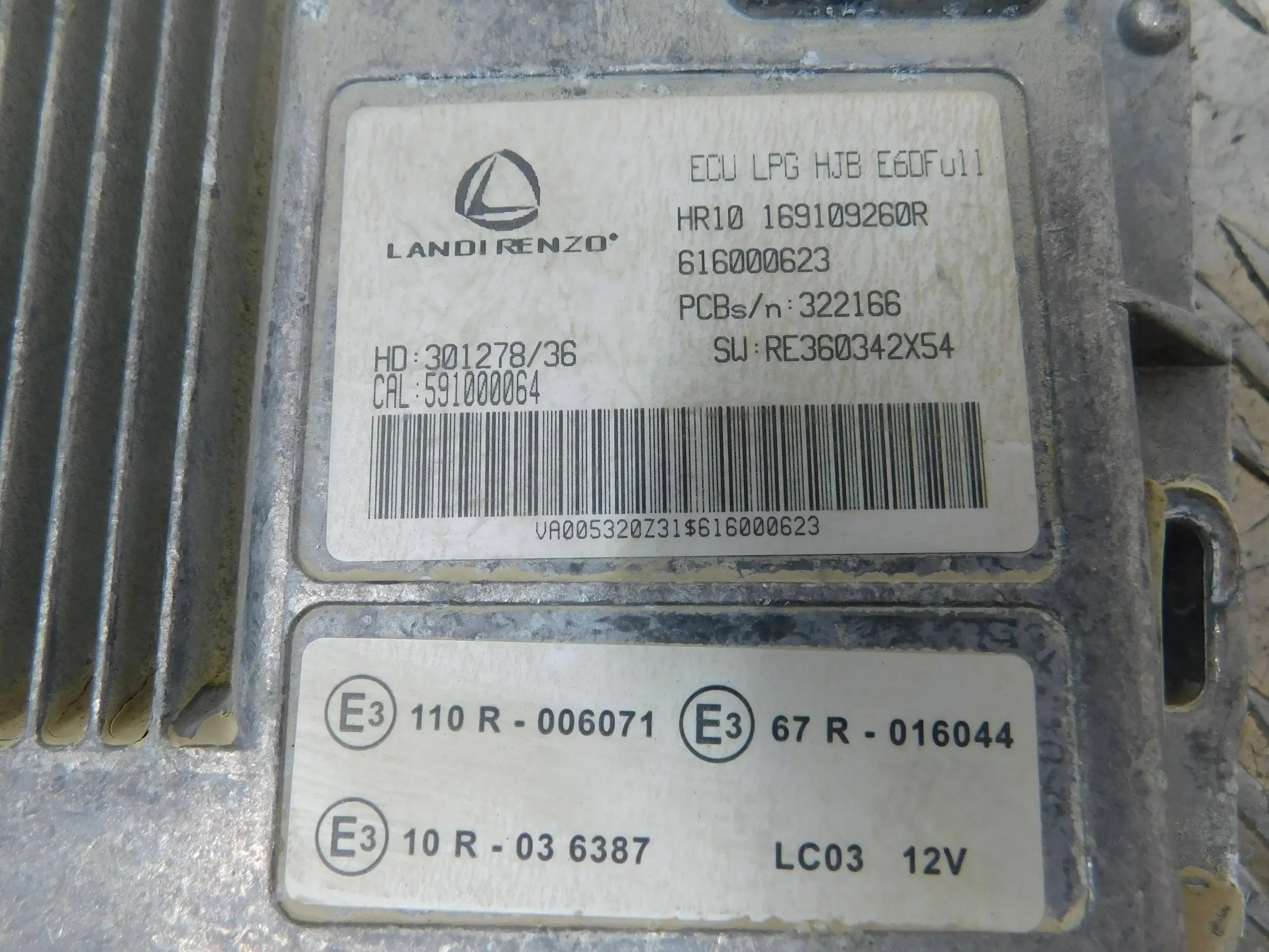 RIADIACA JEDNOTKA 616000623 RENAULT CAPTUR II 1.0 TCE