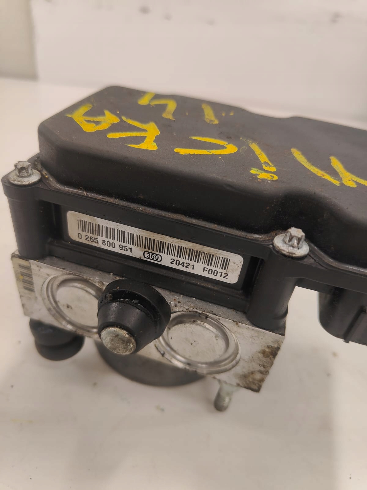 Nissan micra k13 476601HA0A 0265800951 RIADIACA JEDNOTKA KOCKA ABS