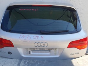 AUDI Q7 4L ZADNÁ KAPOTA LY7W AUDI Q7 4L ZADNÁ KAPOTA LY7W
