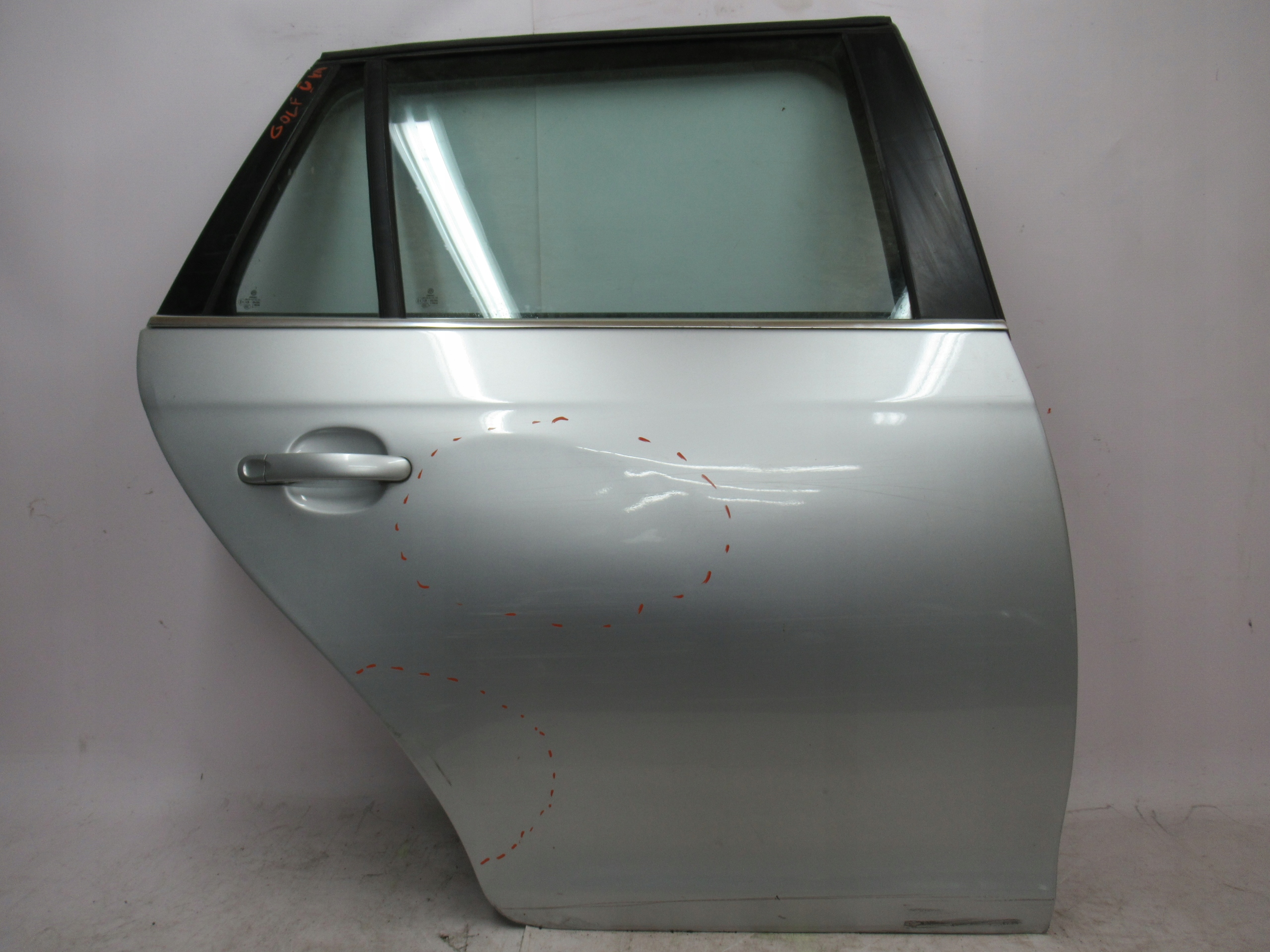 PRAVÉ ZADNÉ DVERE VW GOLF V KOMBI