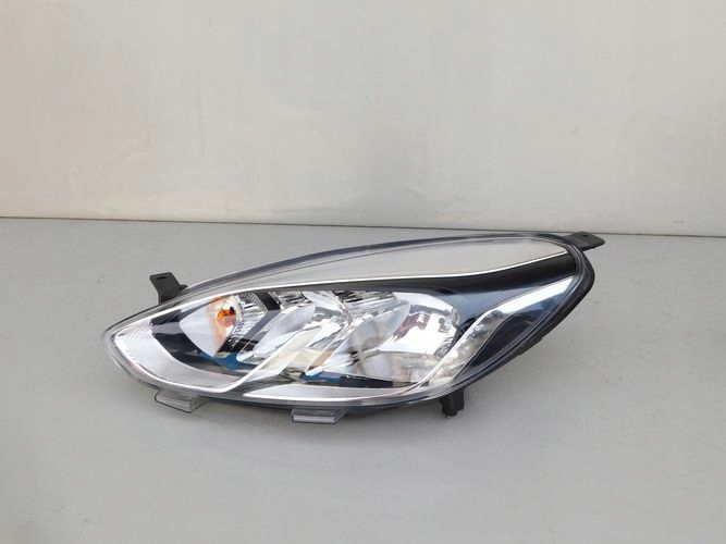 FORD FIESTA MK8 VIII 17- LAVE PREDNE SVETLO