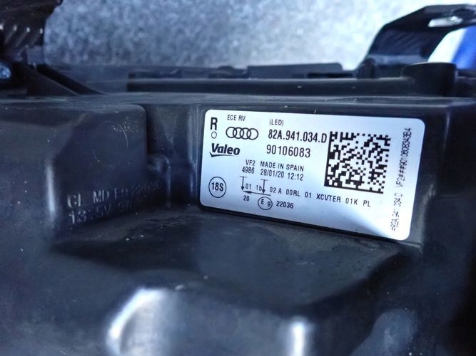 AUDI A1 82A FULL LED 19- PRAVE PREDNE SVETLO