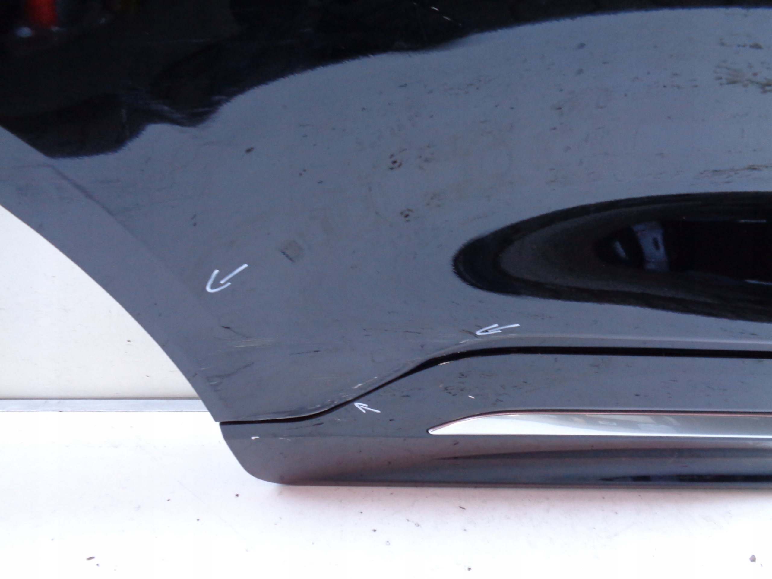 PRAVE ZADNE DVERE FORD KUGA MK3 19- NR 39665