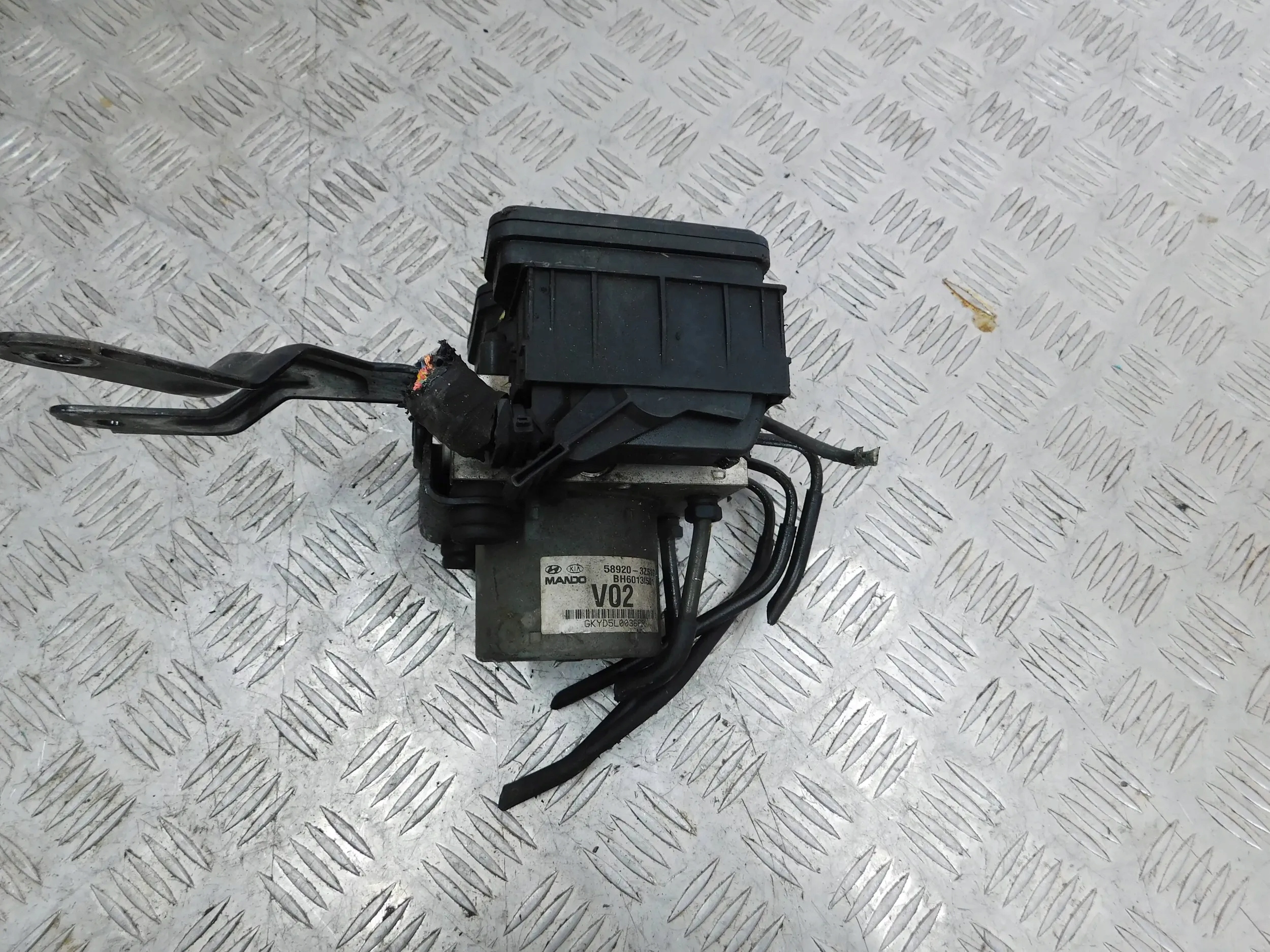 KOCKA ABS HYUNDAI I40 BE6003I502