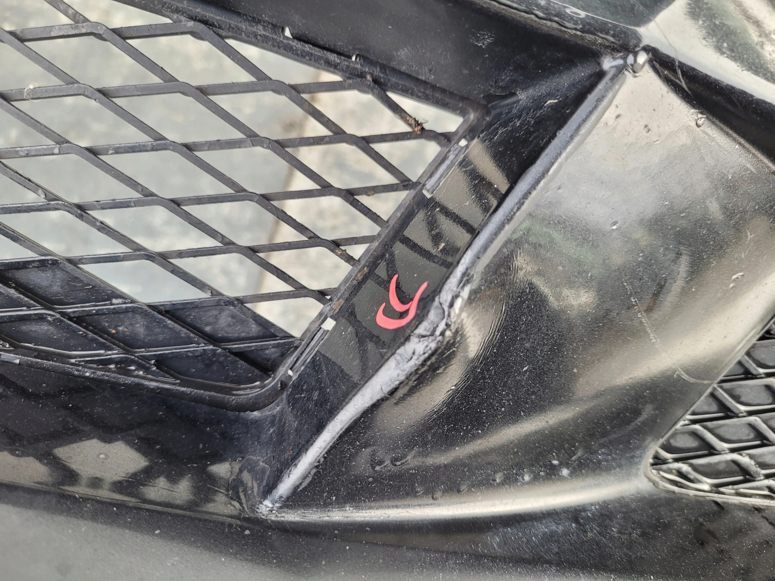 BMW 3 E92 E93 XENON PREDNÝ NÁRAZNÍK