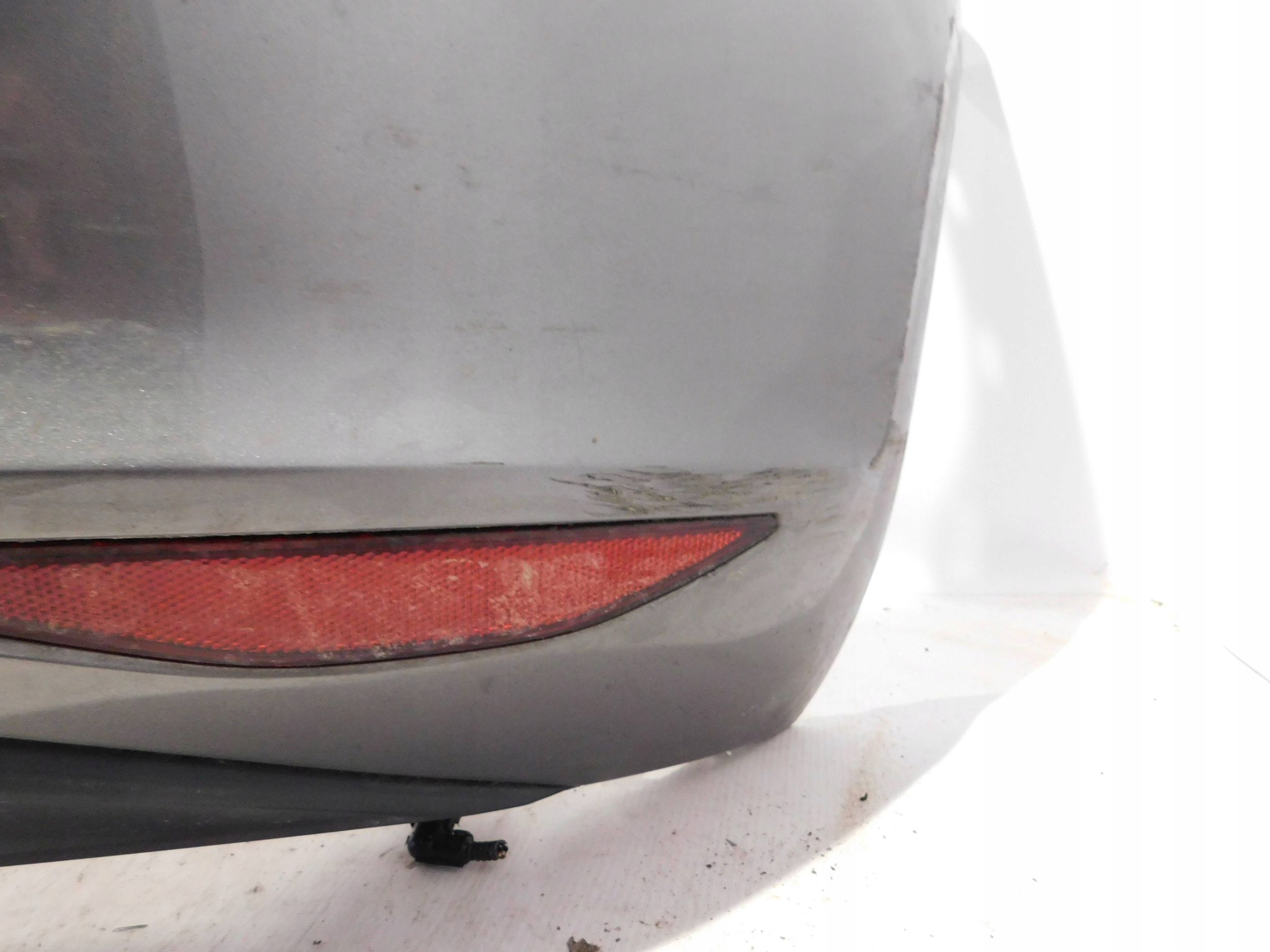 ZADNÝ NÁRAZNÍK VW GOLF VII 7 HB