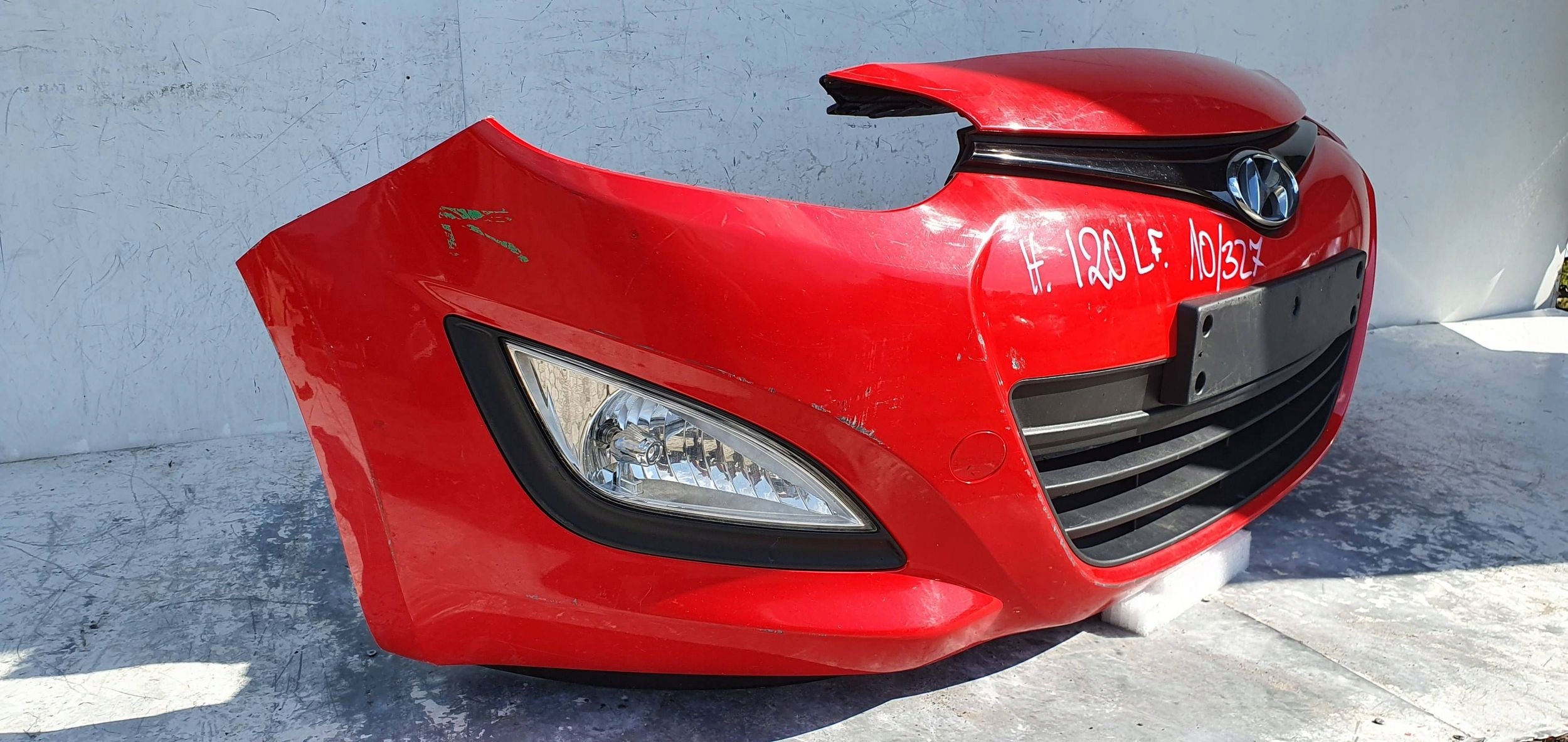Hyundai i20 1 LIFT 012-014 PREDNÝ NÁRAZNÍK 86511-1J500