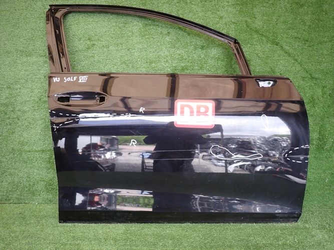 VW GOLF VIII 8 PRAVE PREDNE DVERE