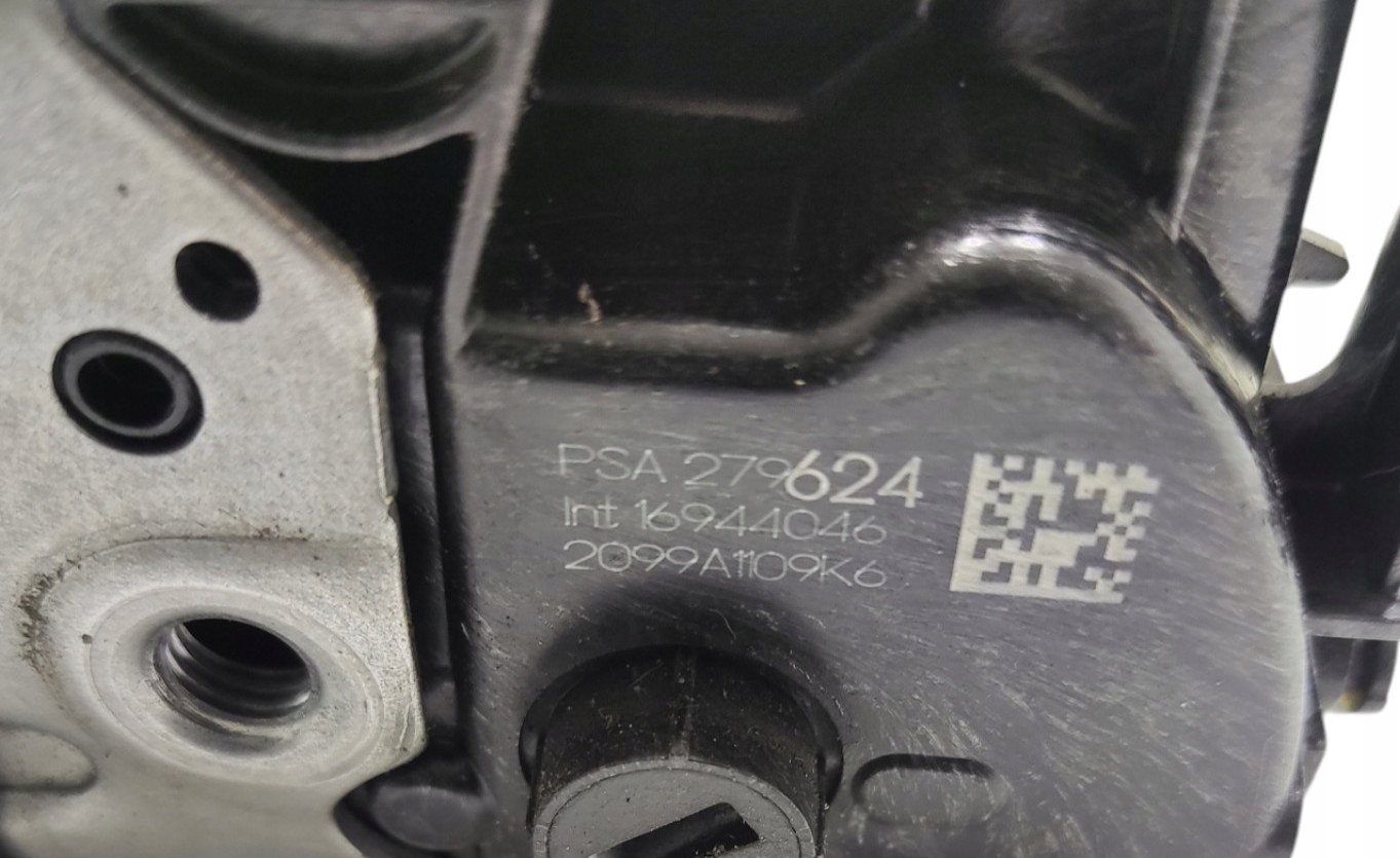 ZAMOK PRAVYCH PREDNYCH DVERI CITROEN C5 AIRCROSS PSA279624 279624 6 PIN