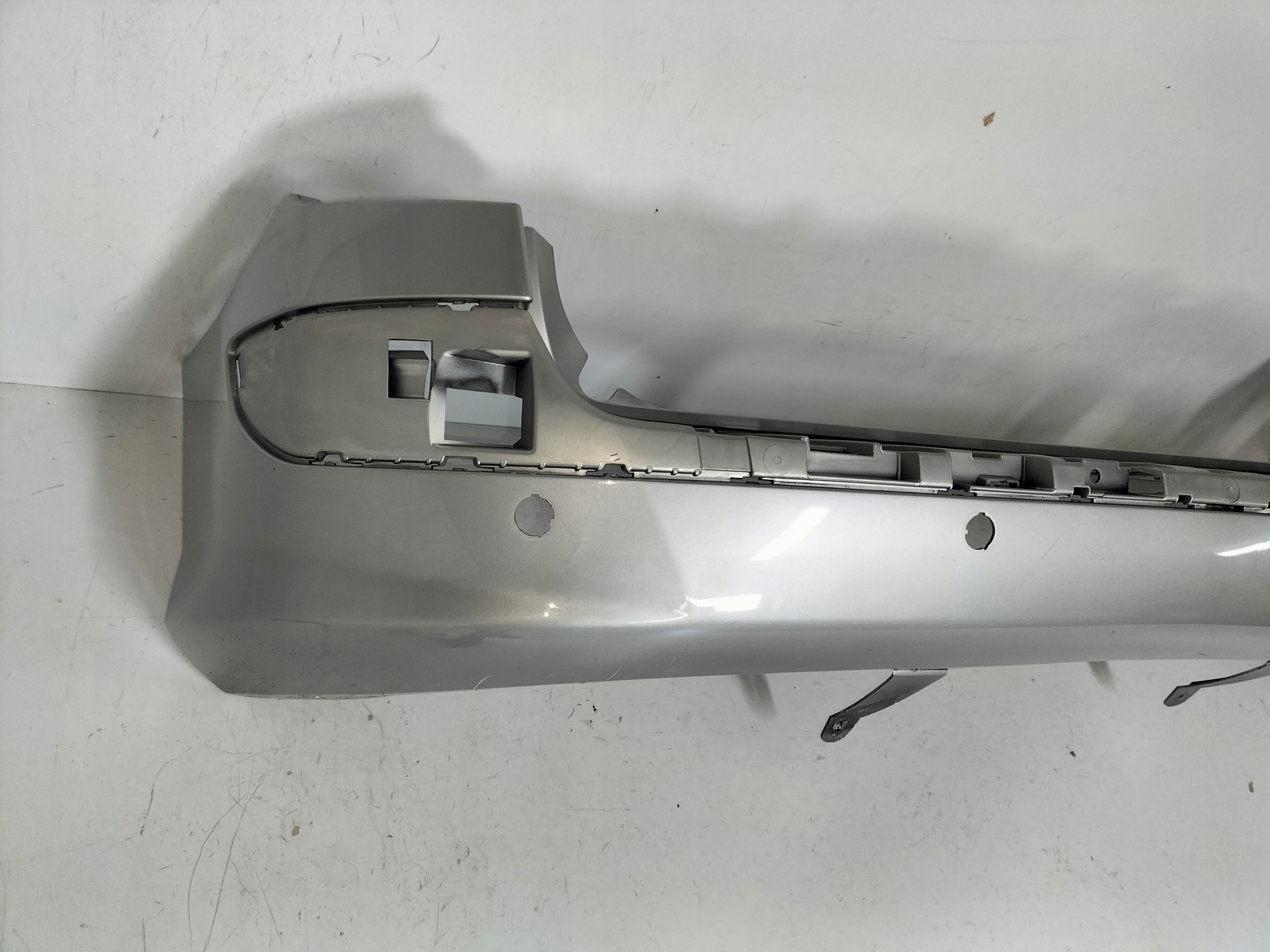 ZADNÝ NÁRAZNÍK PEUGEOT 308 I 07-11 KOMBI