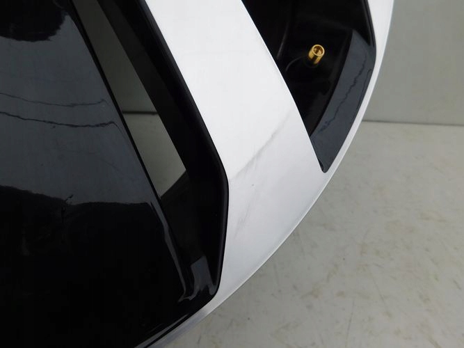 PASSAT  B8 ARTEON 8Jx19 ET40 5×112 HLINIKOVY DISK ELEKTRON