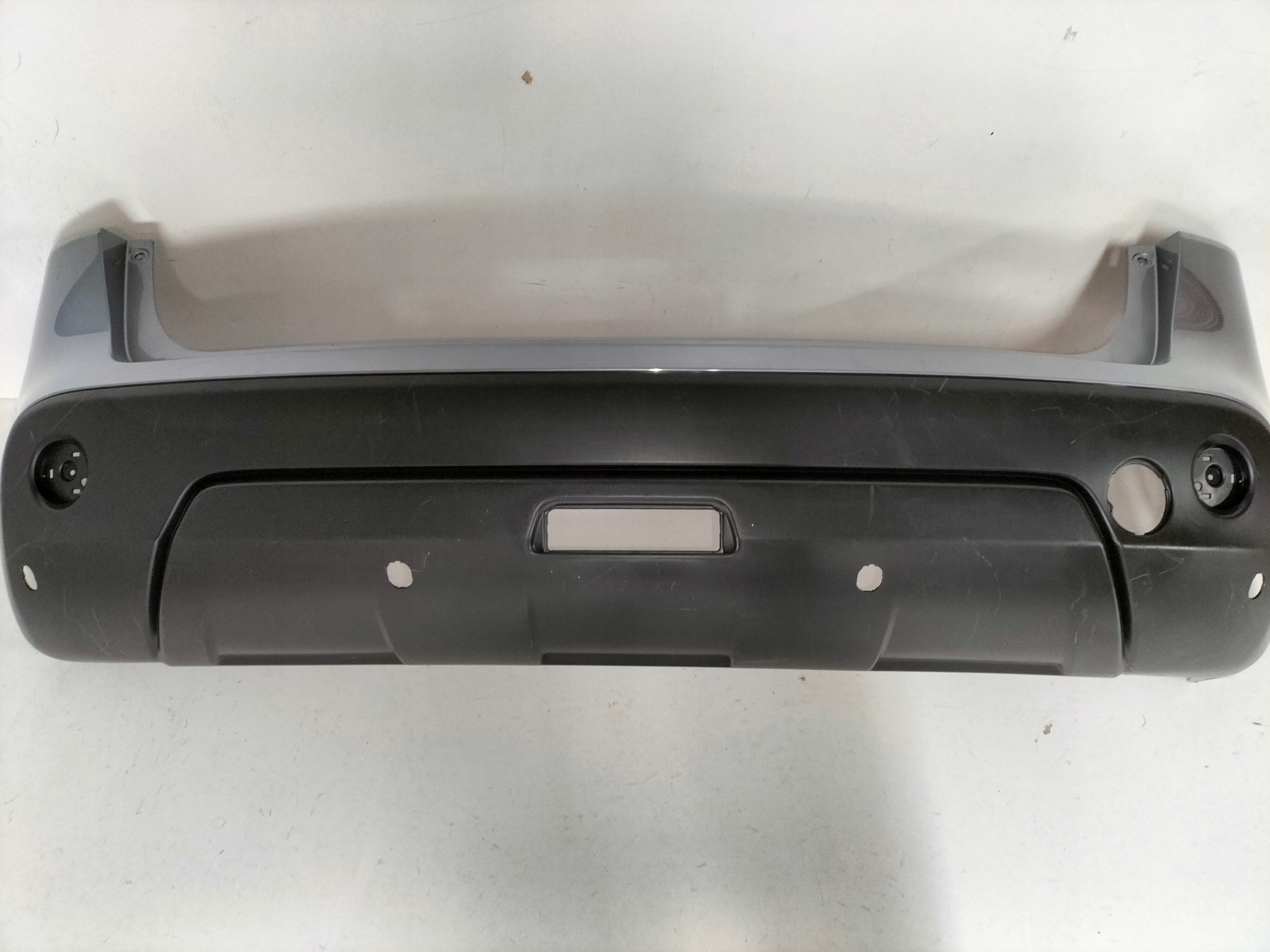 ZADNÝ NÁRAZNÍK NISSAN QASHQAI I 06-09