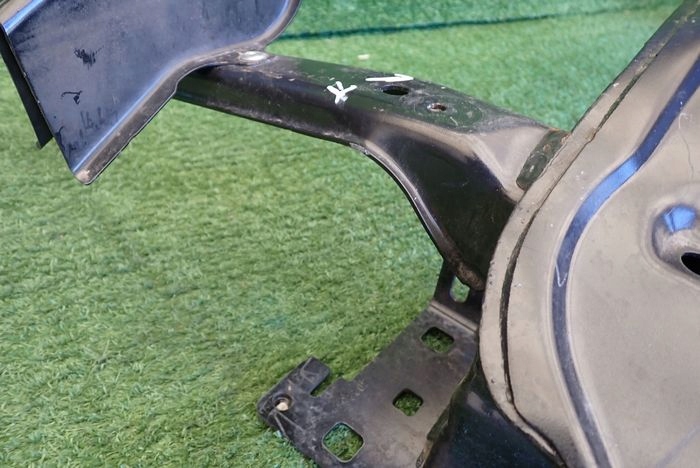 SEAT LEON IV VYSTUHA PREDNEHO NARAZNIKA