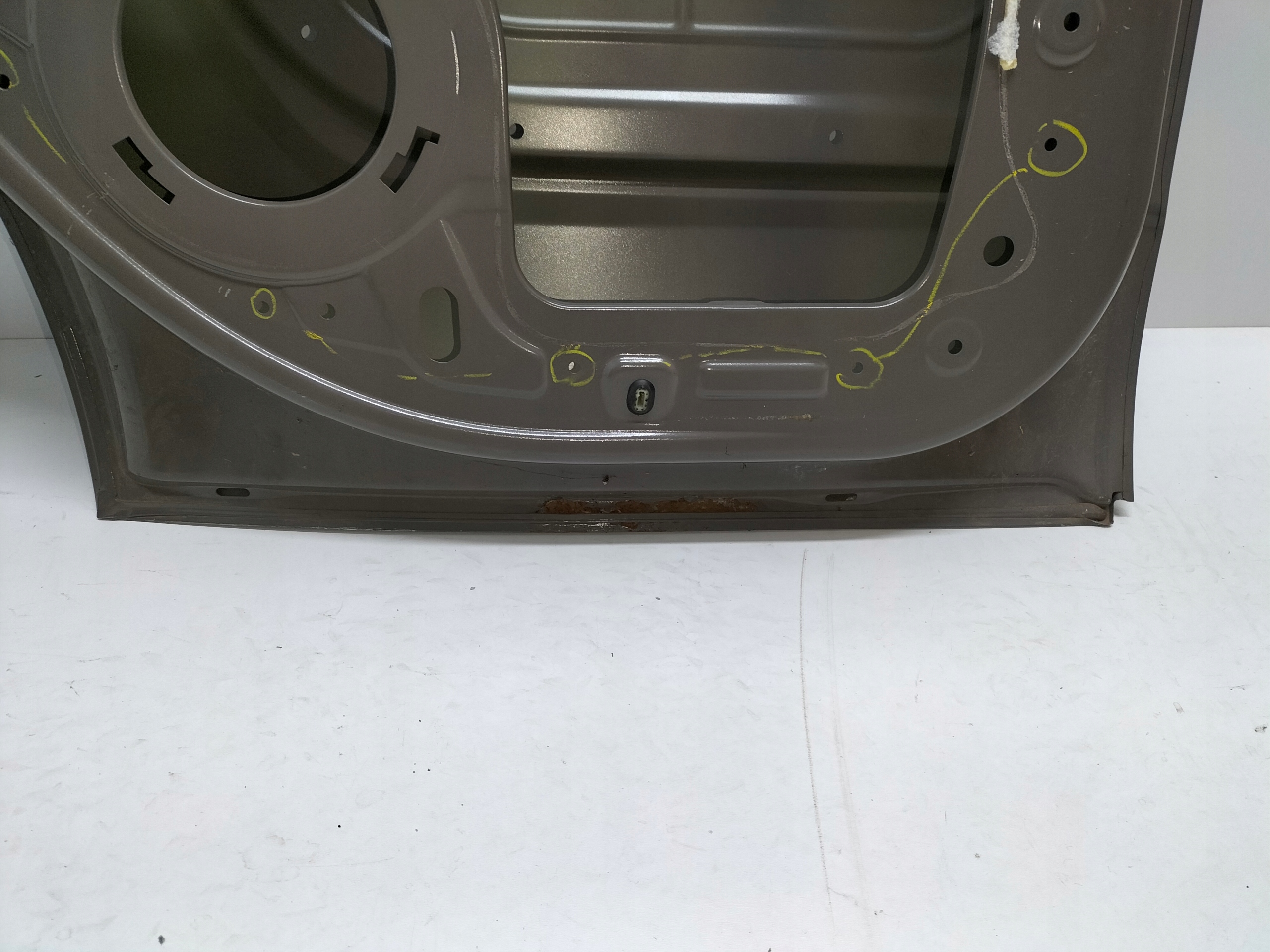 LAVE ZADNE DVERE CITROEN C4 CACTUS 14-18