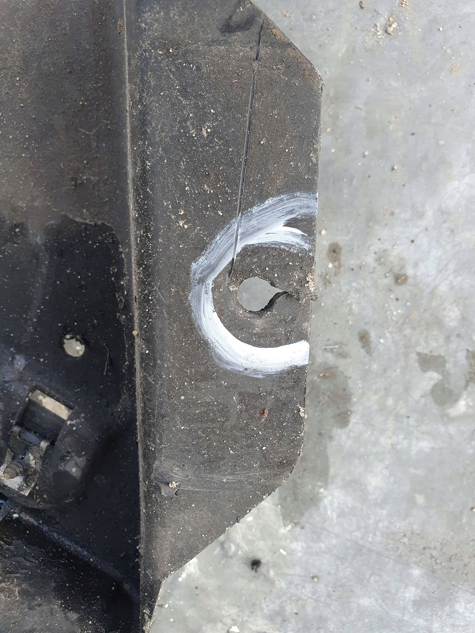 BMW X5 E70 7169411 PODBLATNIK PREDNEe PREDNÝ LAVY ĽAVÉ