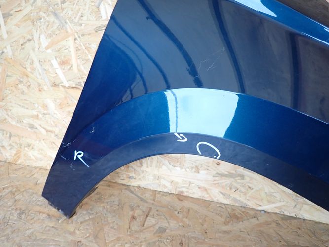 SKODA KAROQ 57A PRAVY PREDNY BLATNIK